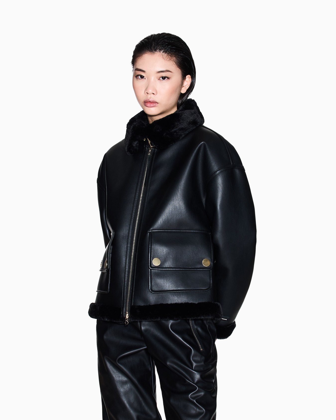 Short Faux Shearling Jacket Slide 3