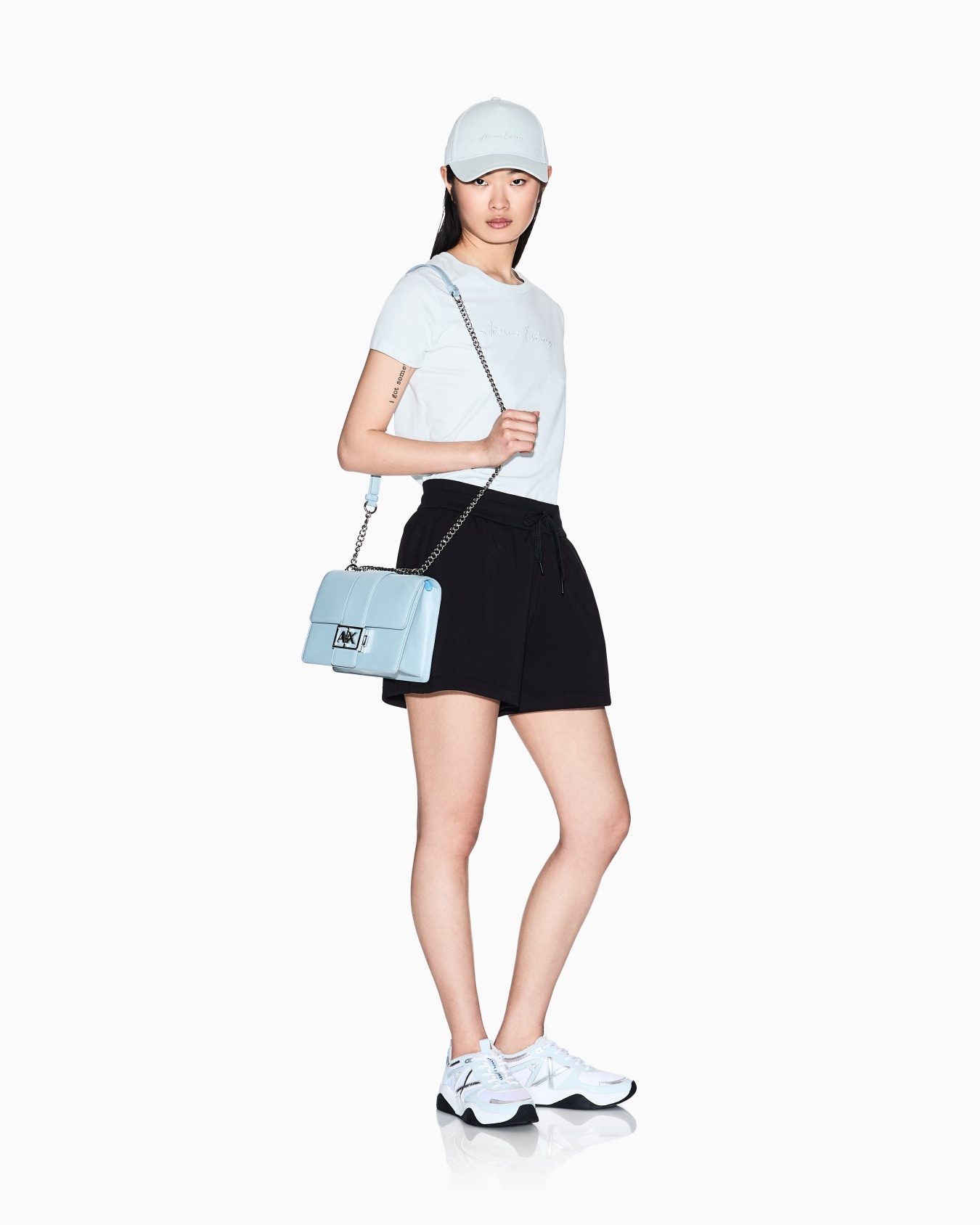 Shorts in felpa con logo Slide 1