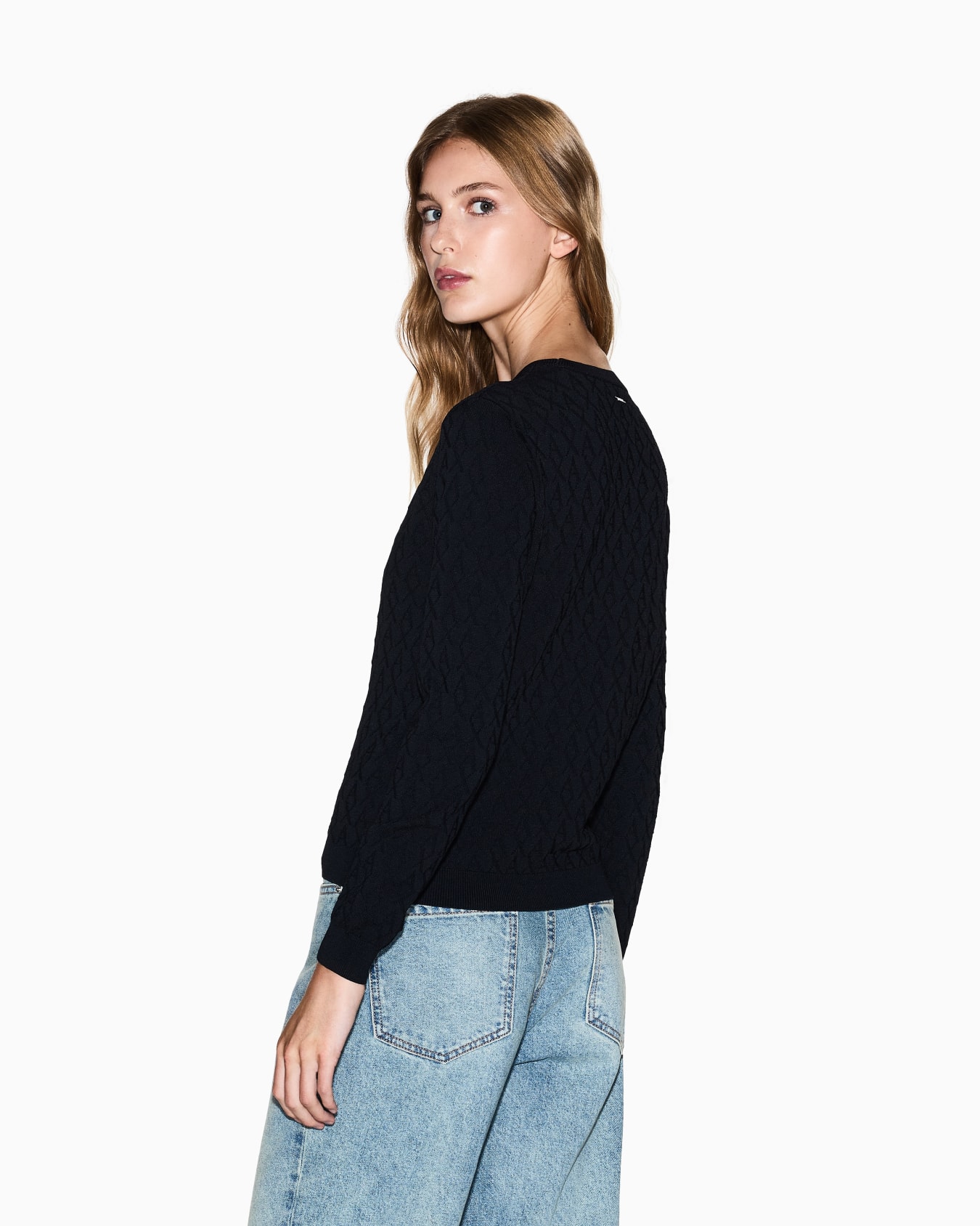 Pull avec logo jacquard intégral Diapositive 2