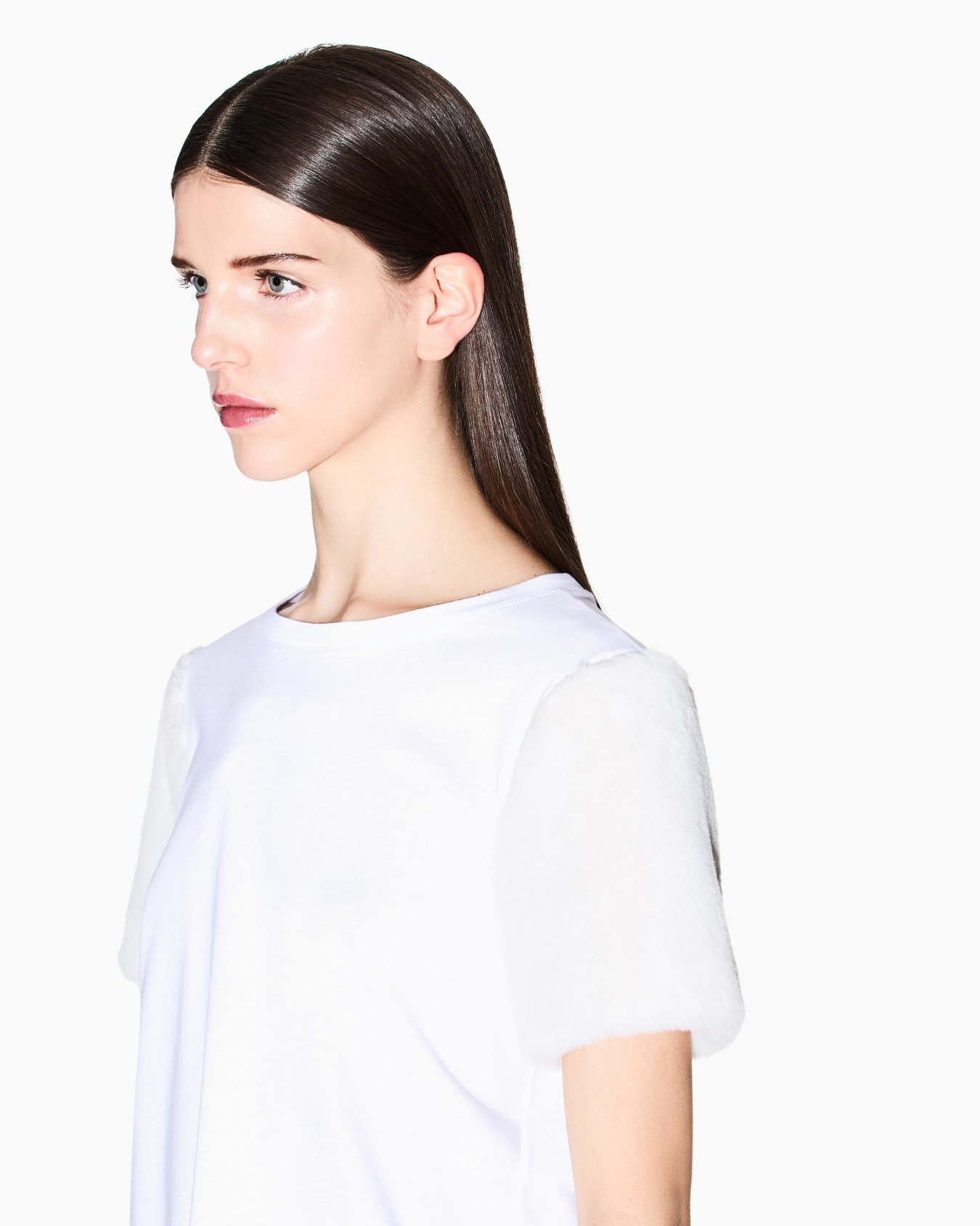 Cropped T-Shirts Slide 4