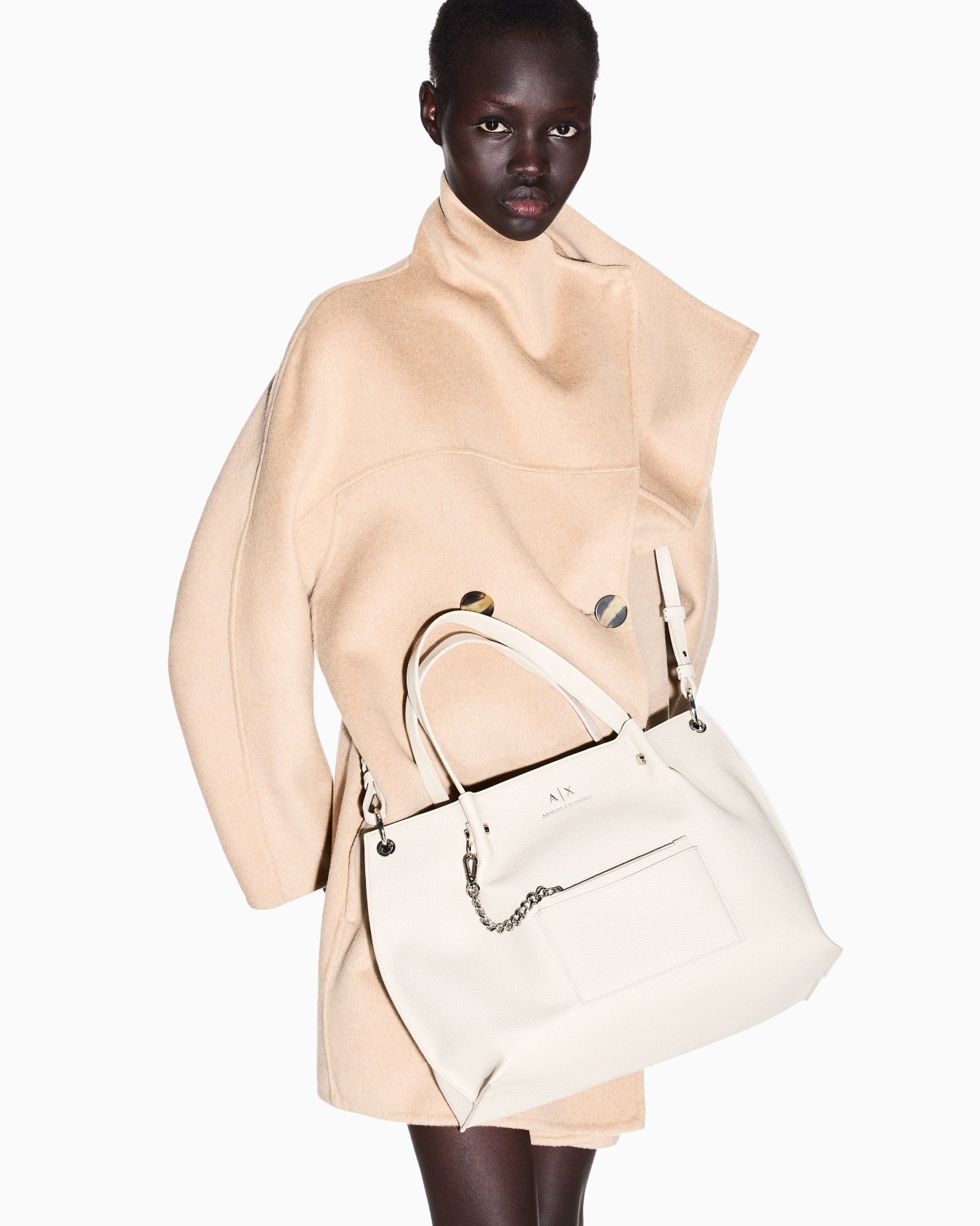 Shopper bag with clutch Slide 6