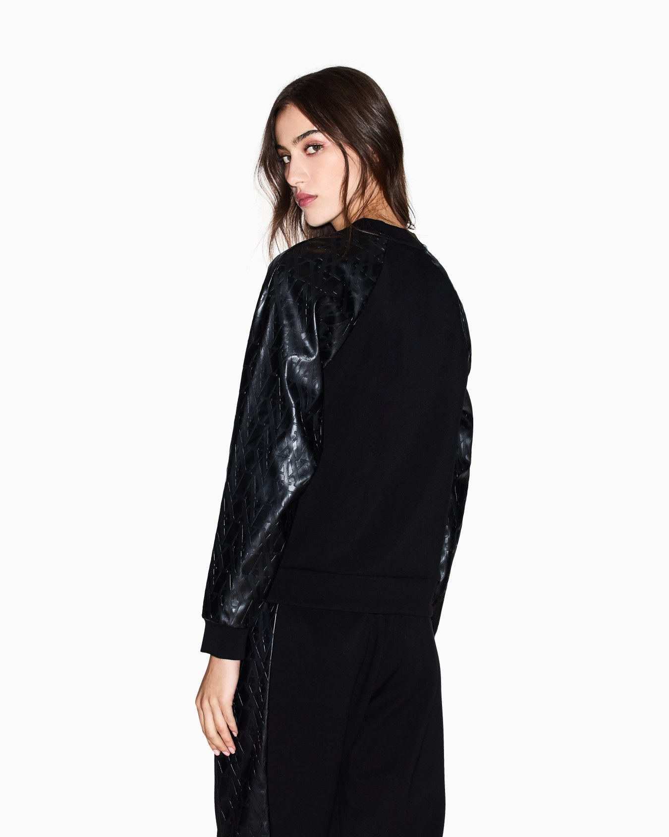 Sweatshirts without Hood Slide 2