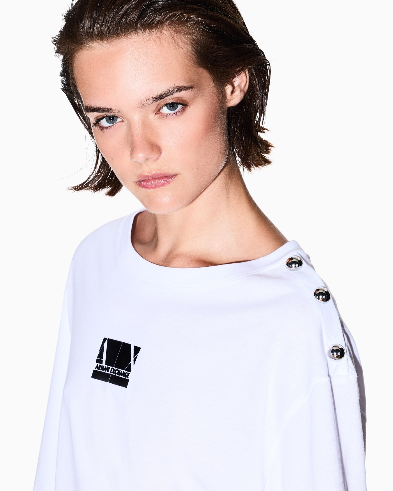 Cropped T-Shirts Slide 4