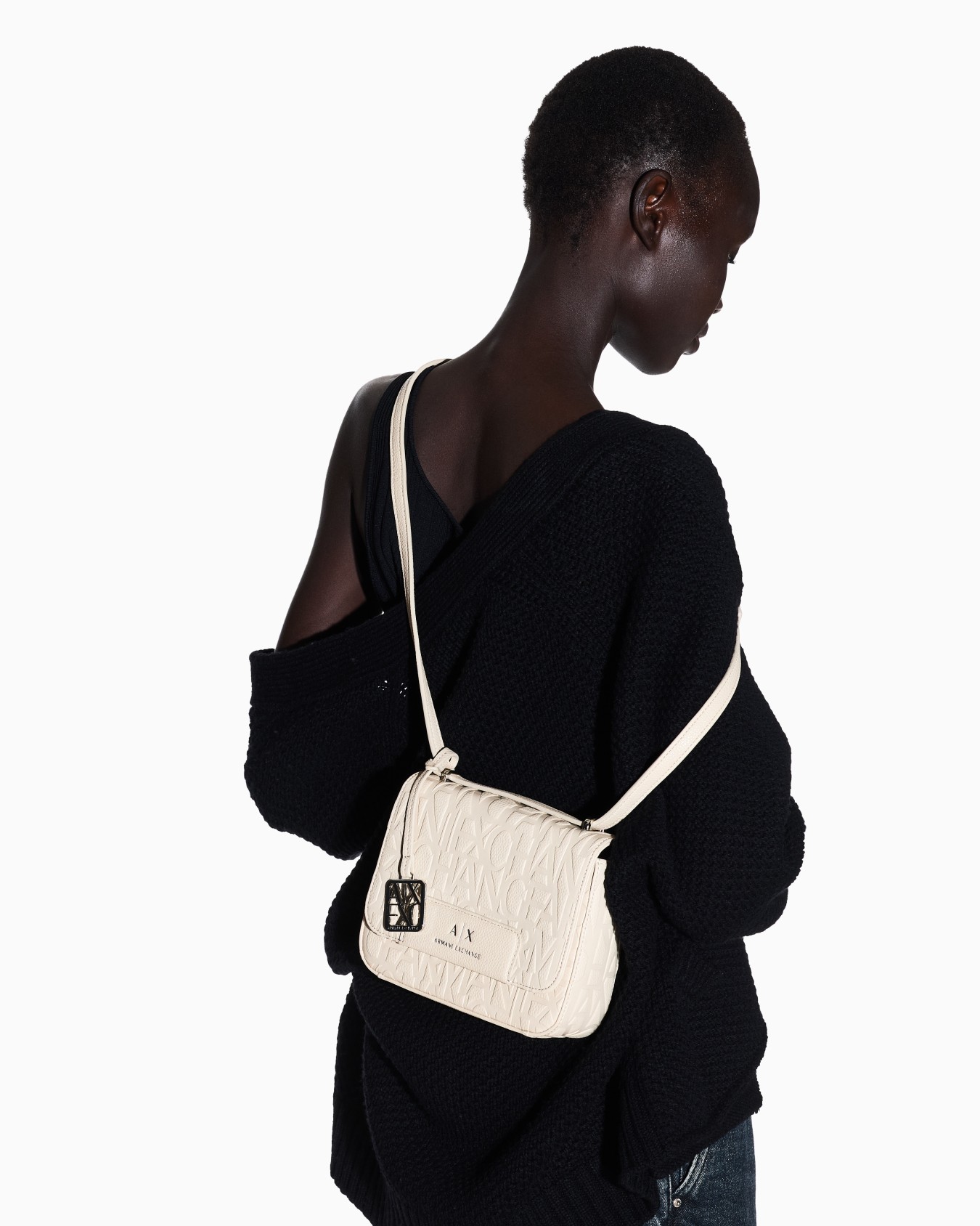 Allover logo shoulder bag Slide 5