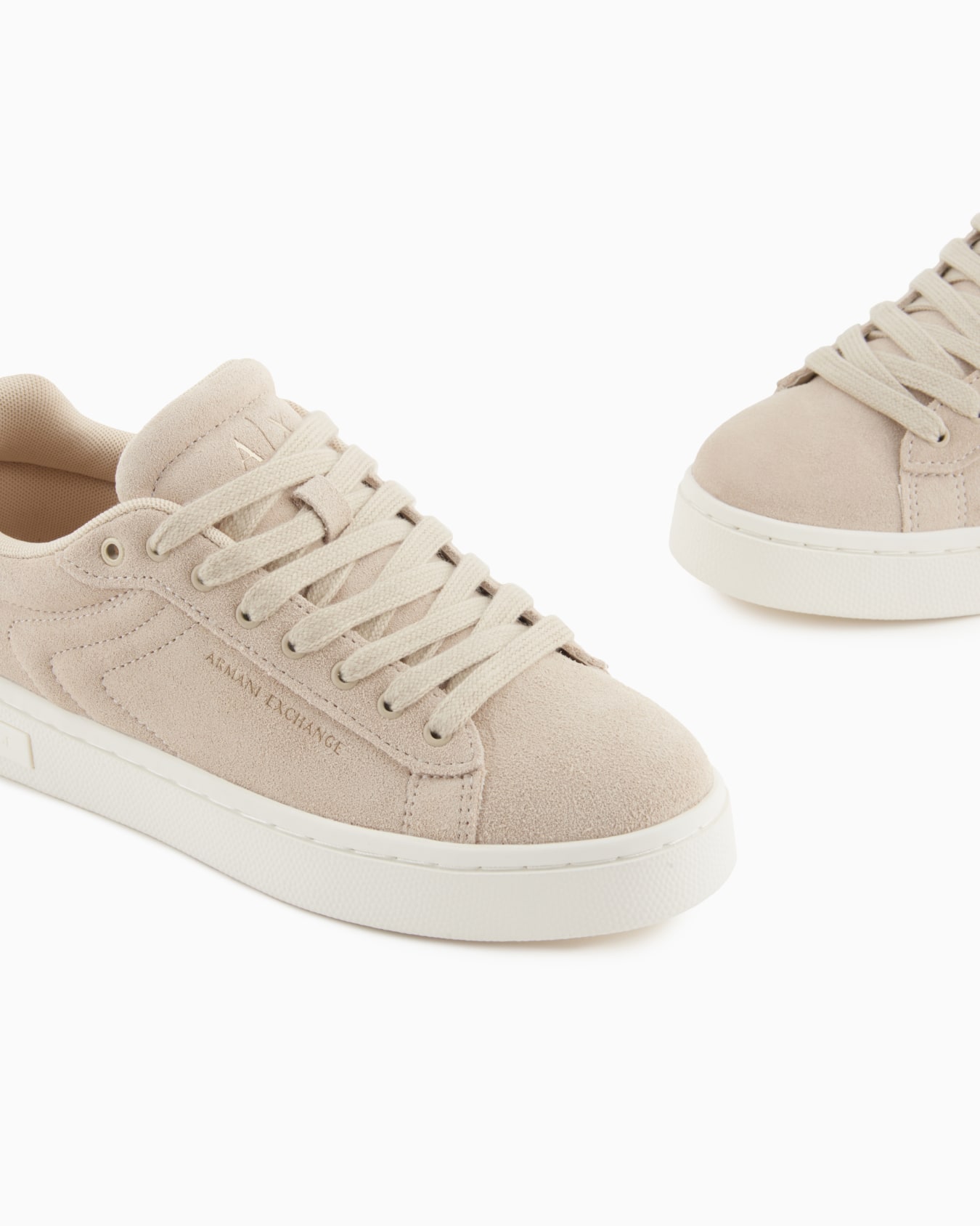 Sneakers Slide 4
