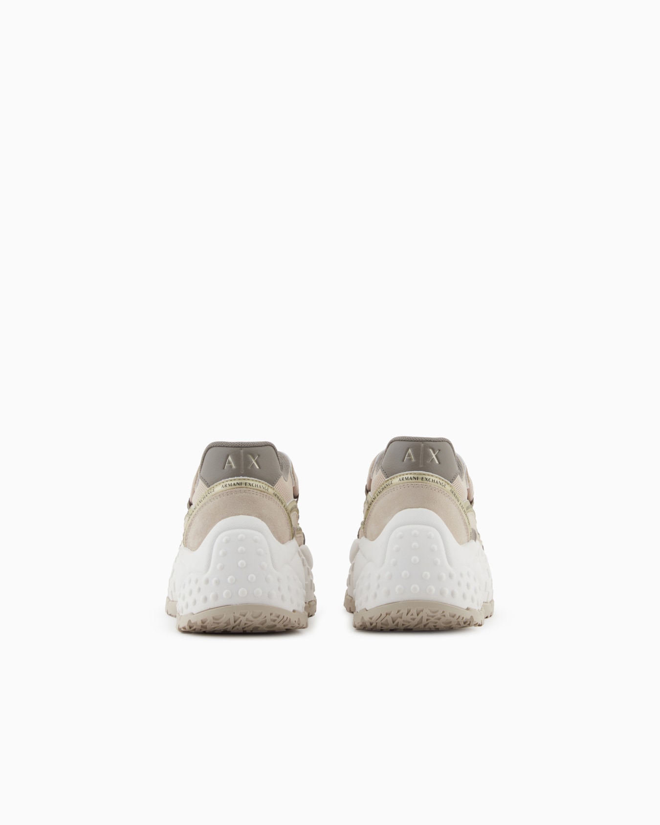 Sneakers Slide 3