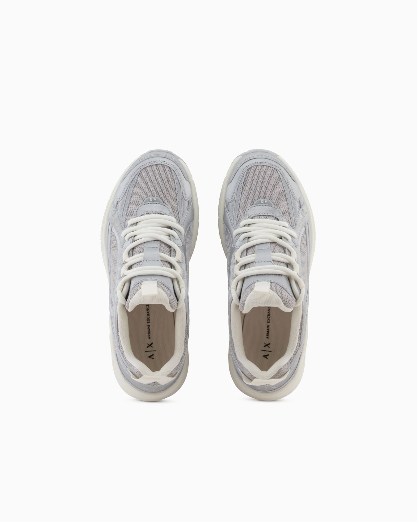 Sneakers Slide 2