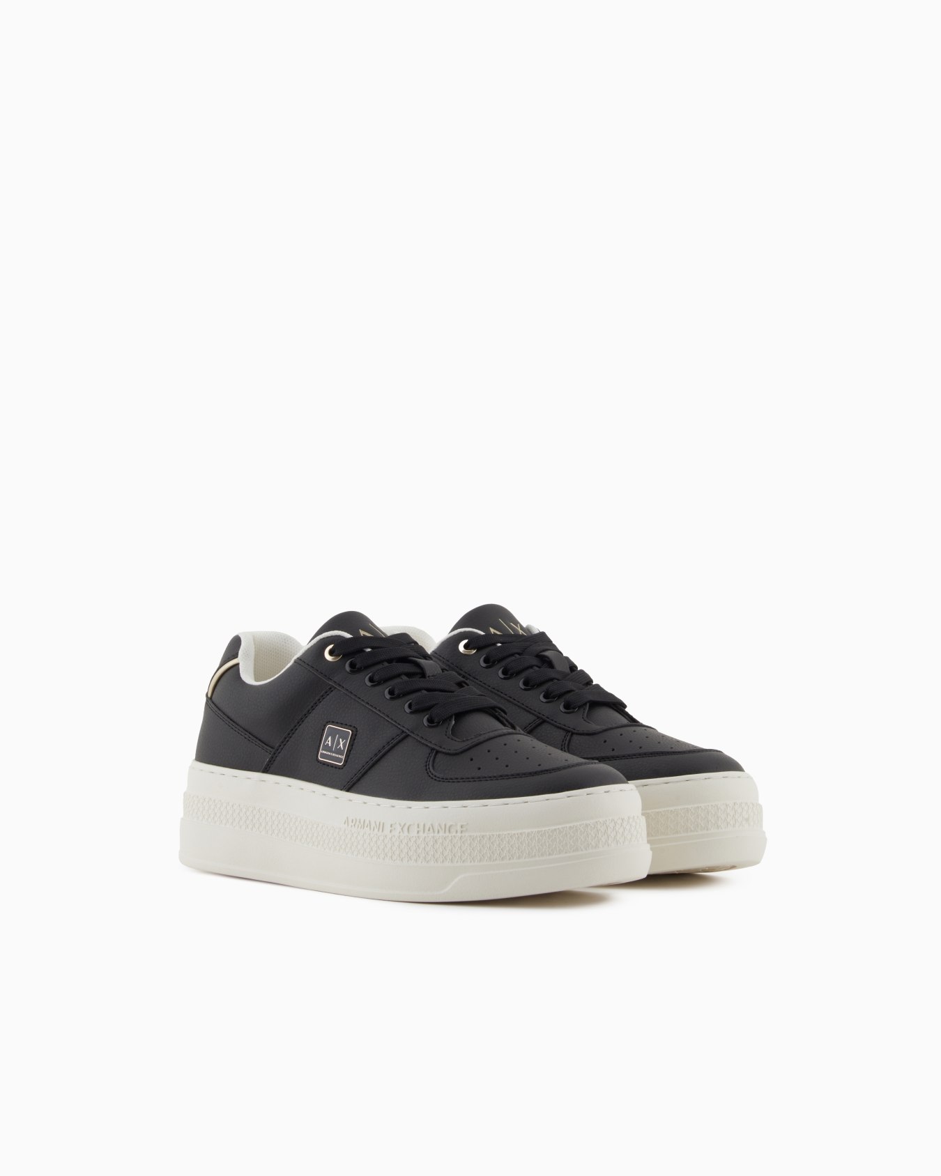 Sneakers Slide 1