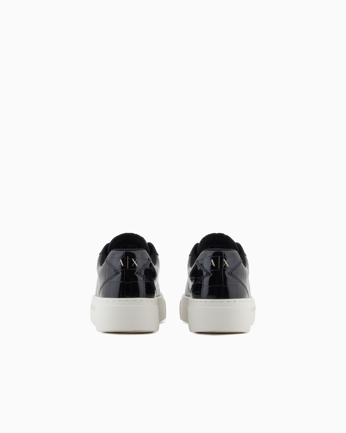 Sneakers Slide 3