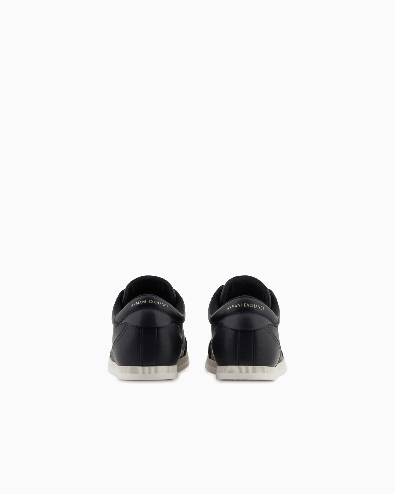 Sneakers Slide 3