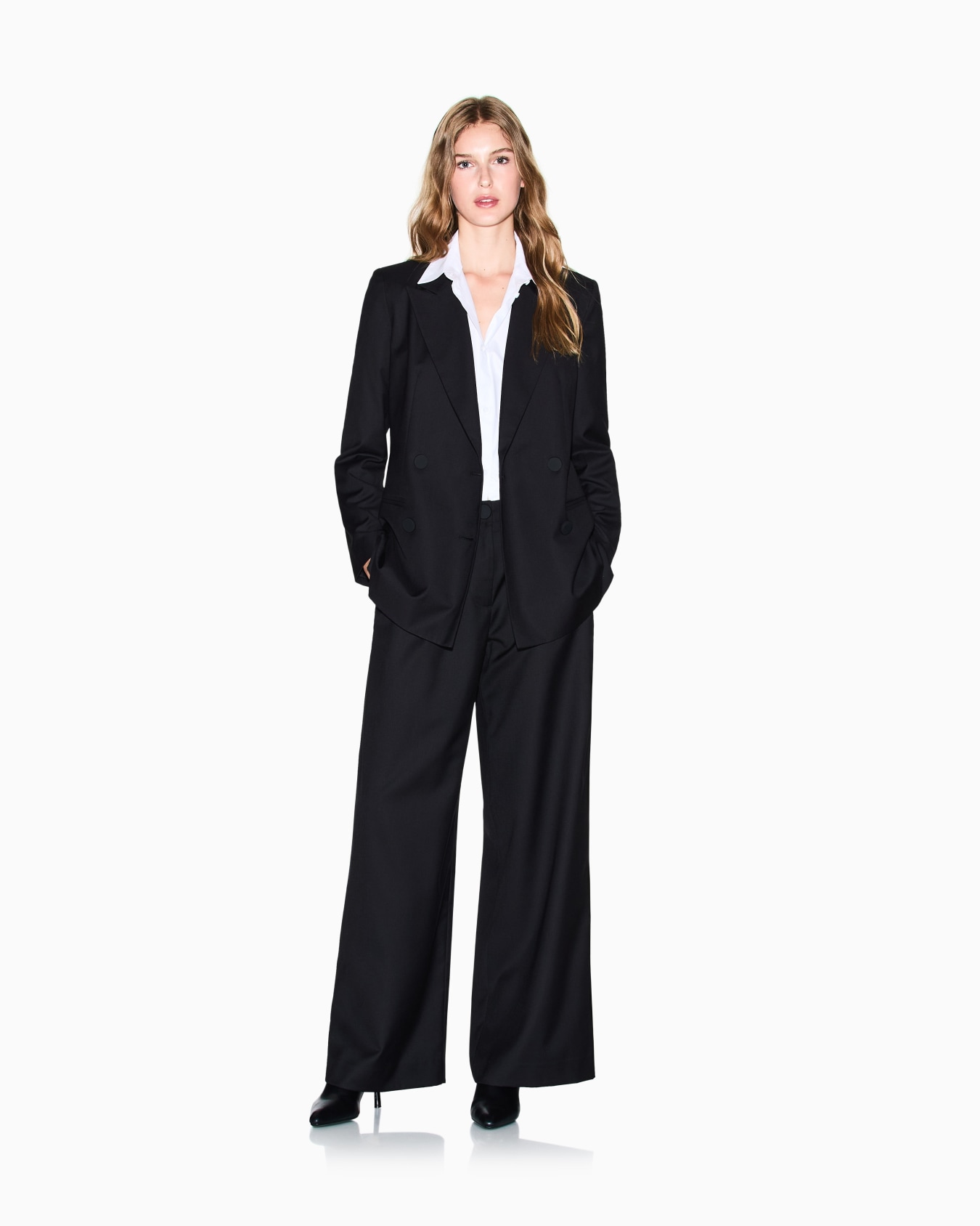 ASV fabric wide trousers with pleats Slide 1