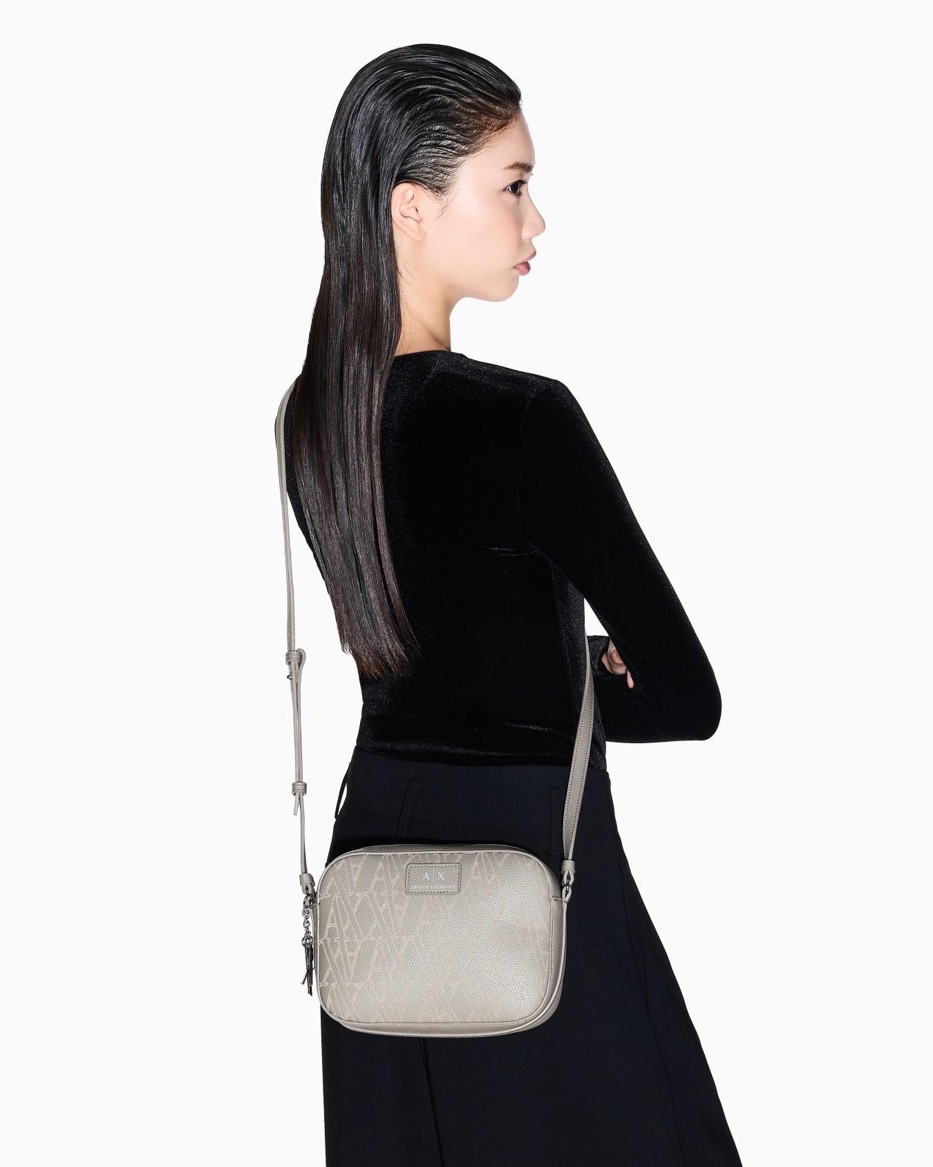 Crossbody Bags Slide 5