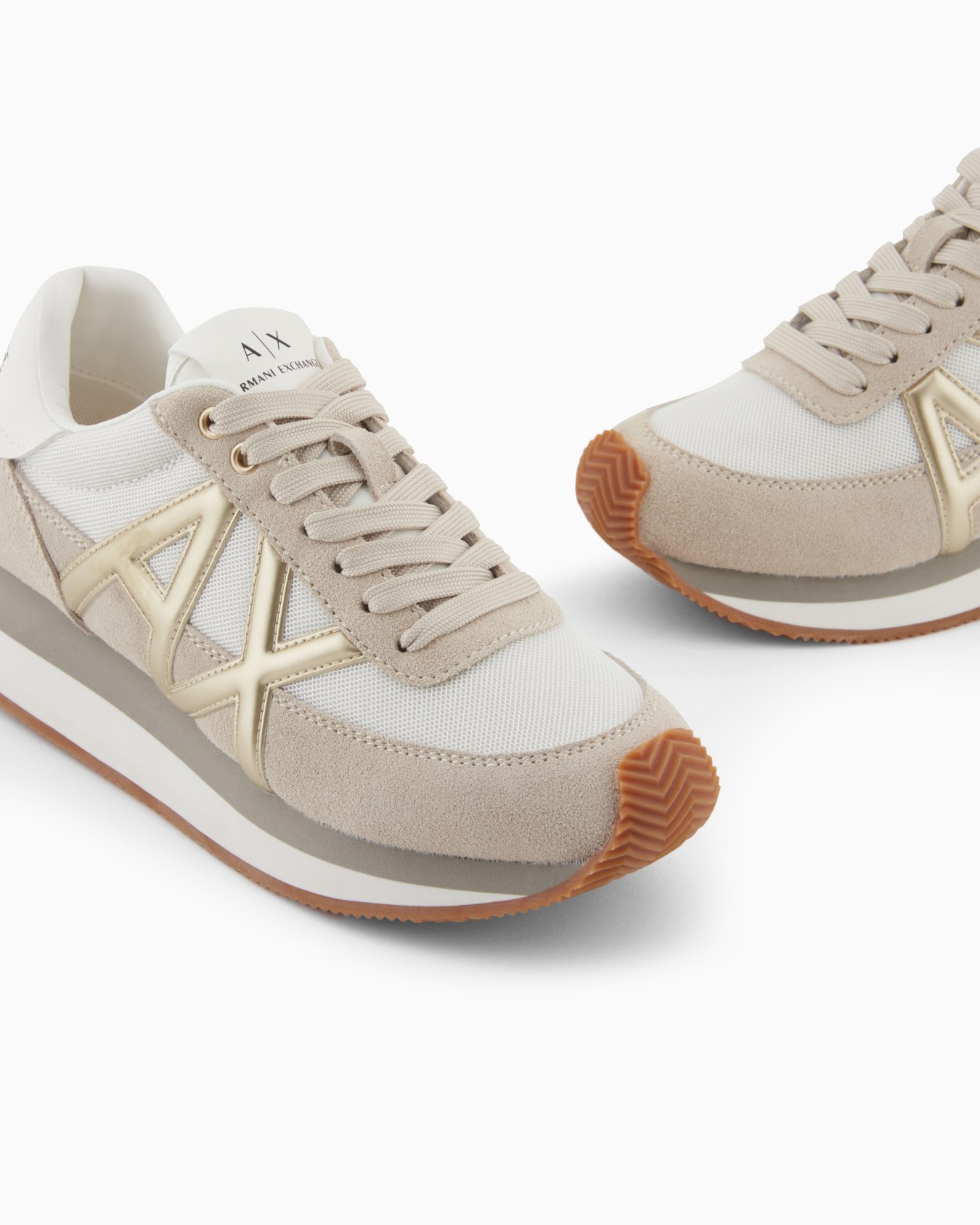 Sneakers Slide 4