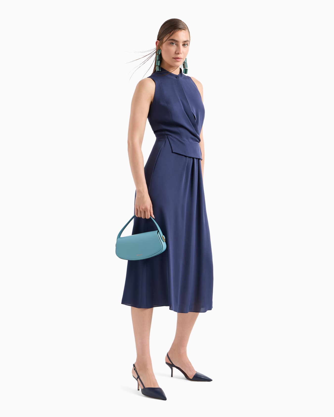 Leather handbag Slide 5