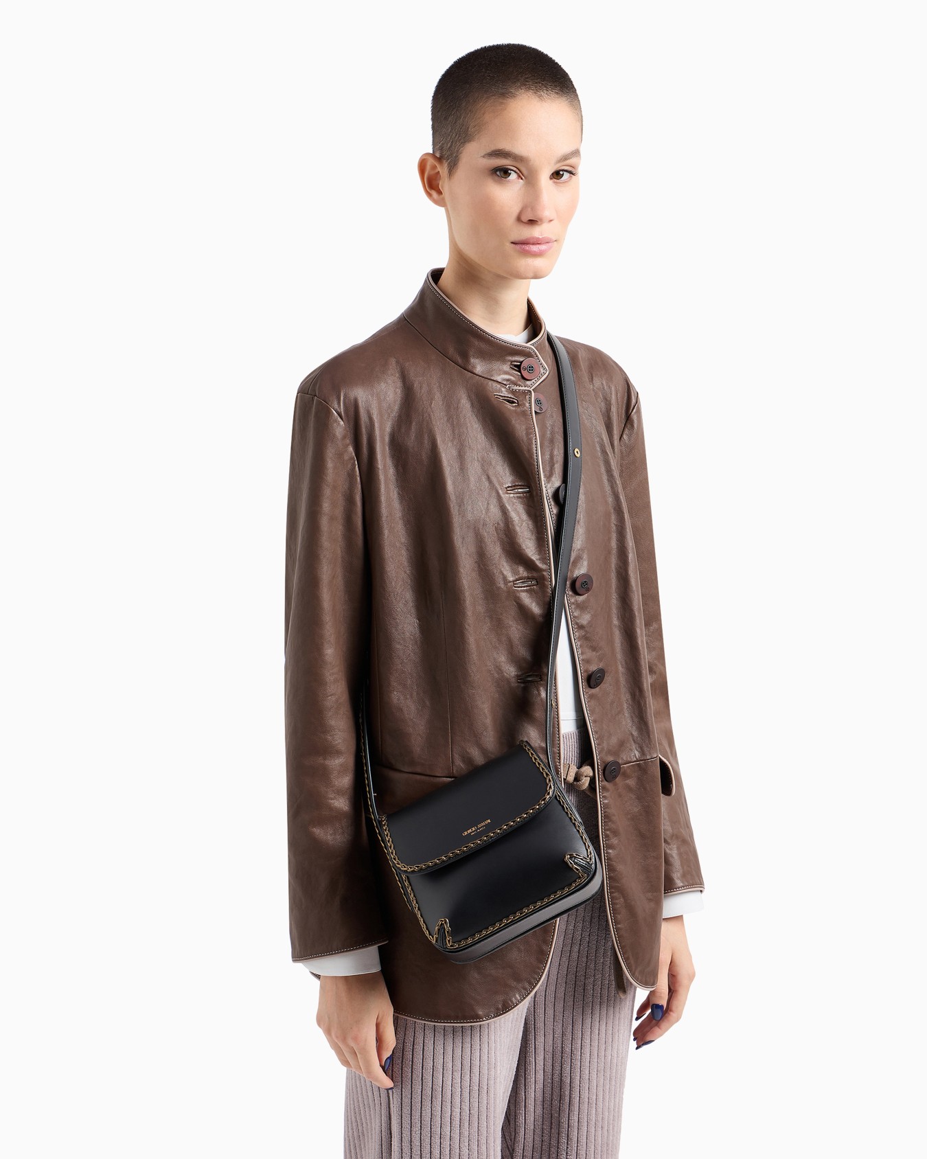 La Prima leather bag with threading Slide 6