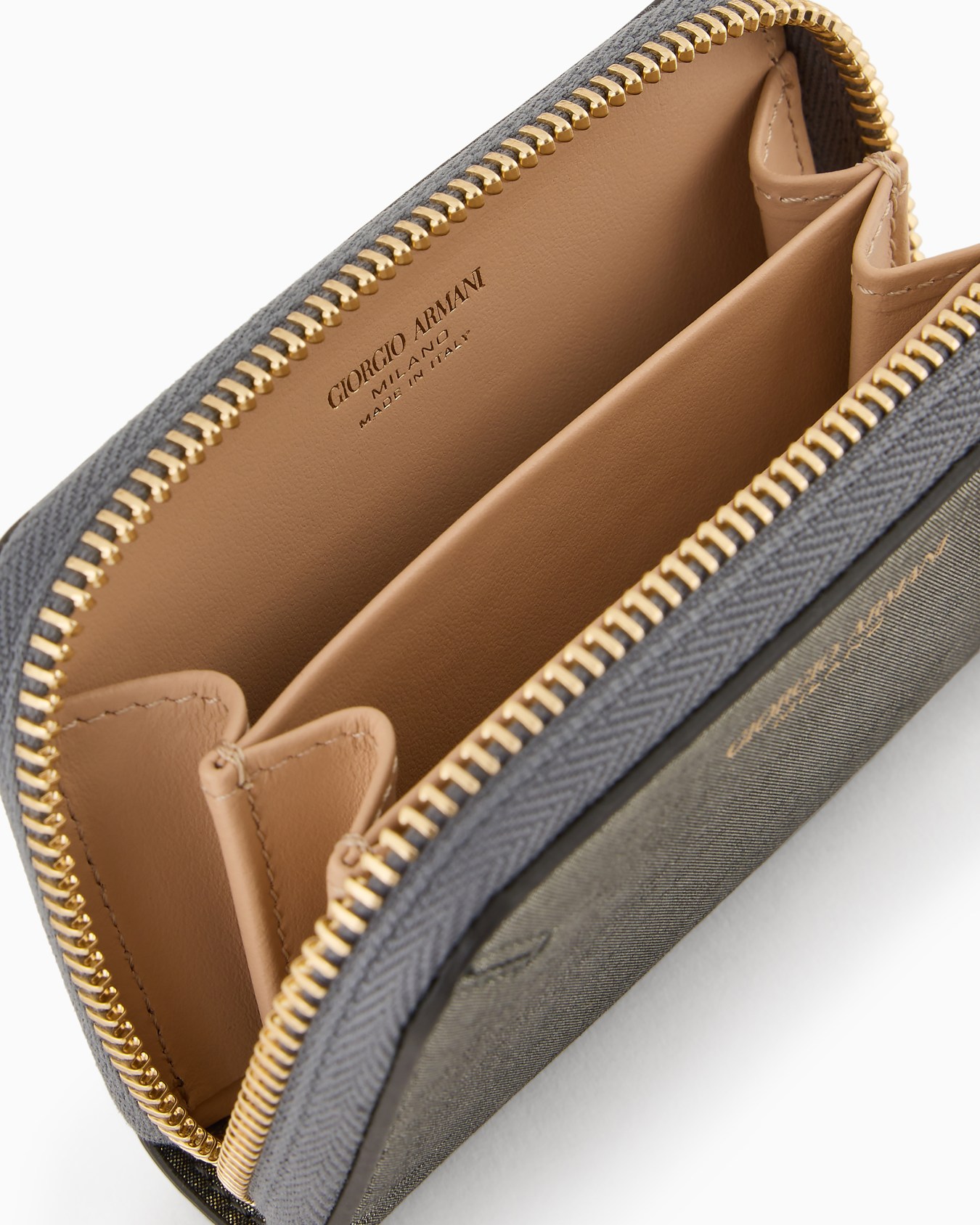 La Prima wraparound-zip mini card holder in glossy nubuck Slide 2