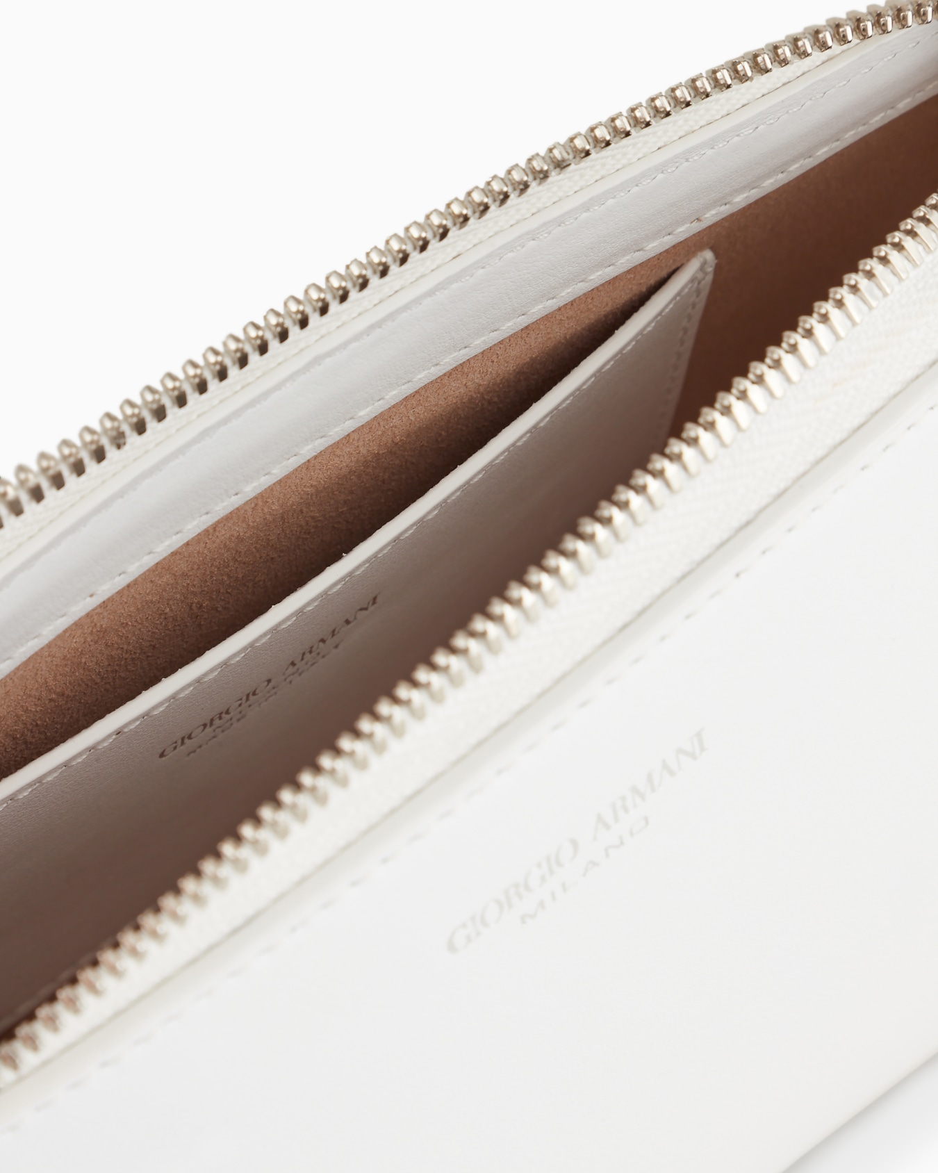 Love Collection genderless medium la Prima leather bag Slide 3