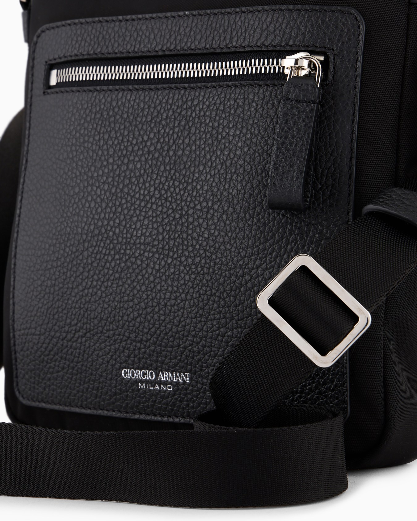 ASV crossbody bag in nylon and pebbled leather Slide 4