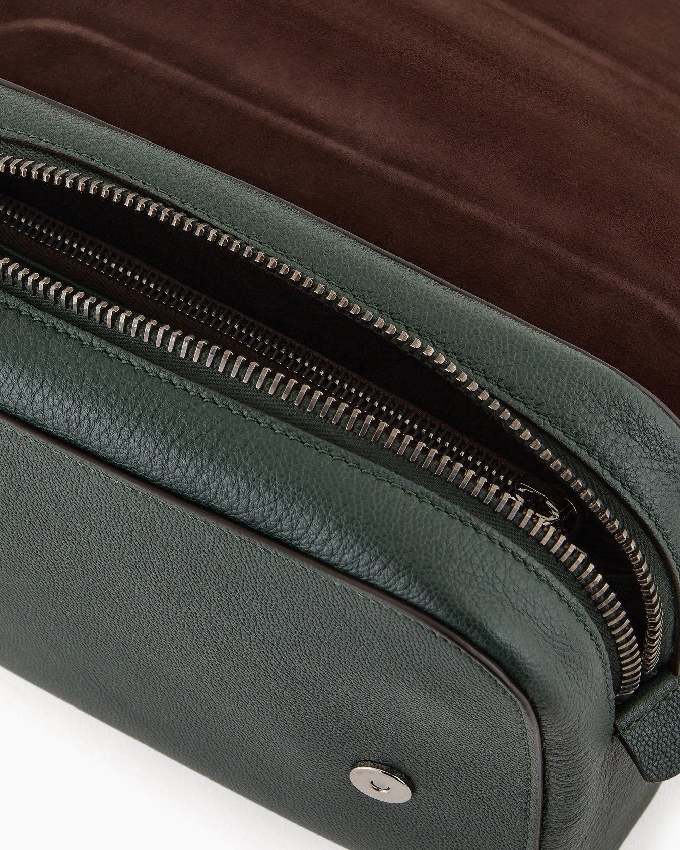 Small leather crossbody bag Slide 3