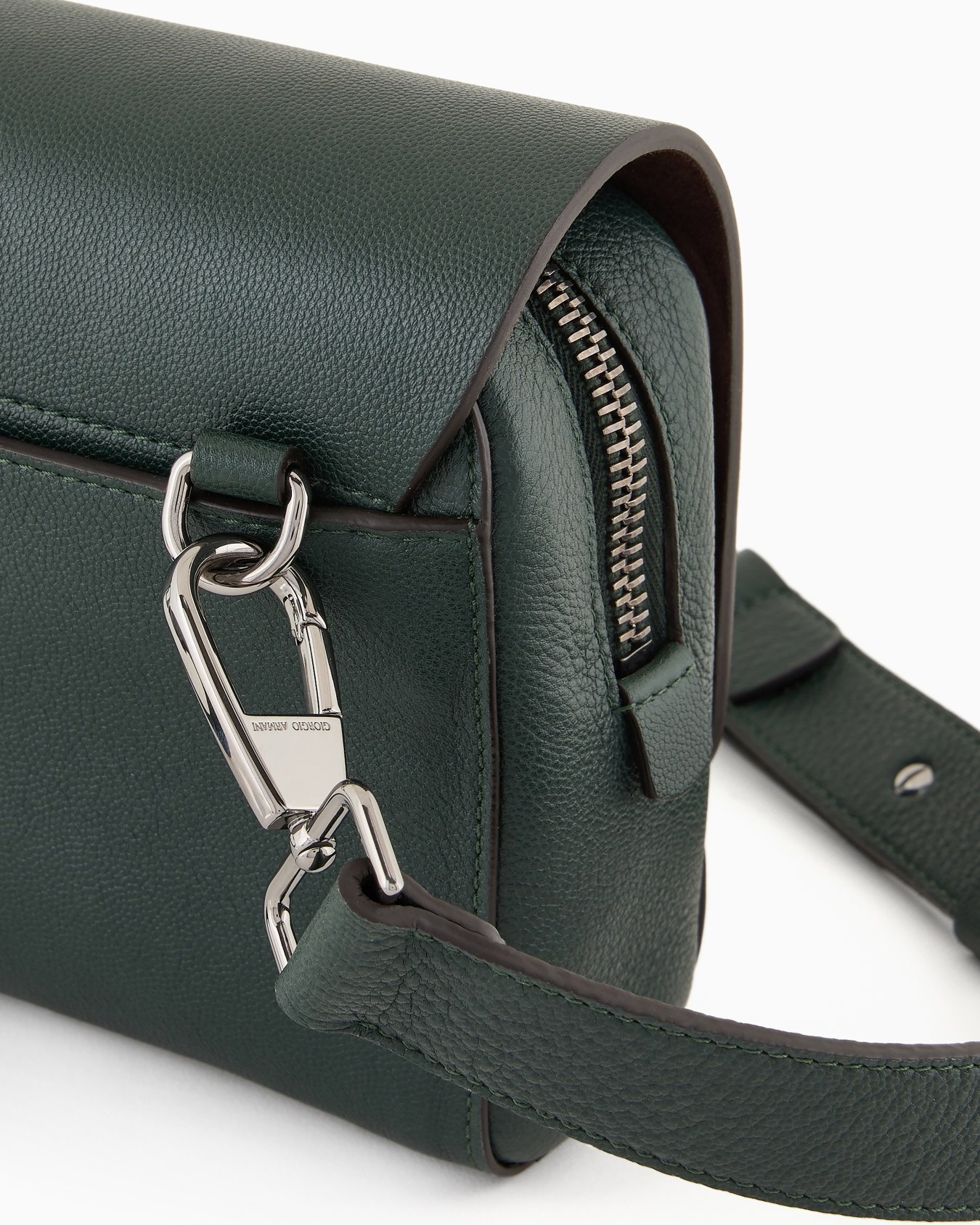 Small leather crossbody bag Slide 5