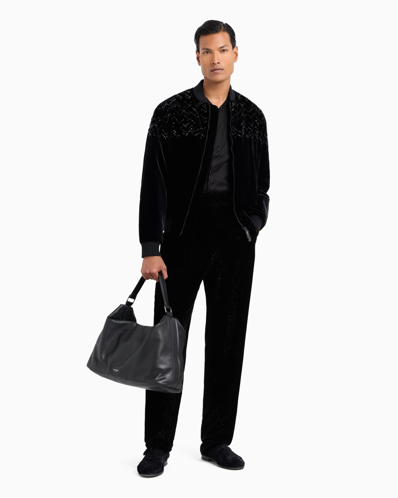 Nappa leather oversized shoulder strap Slide 5