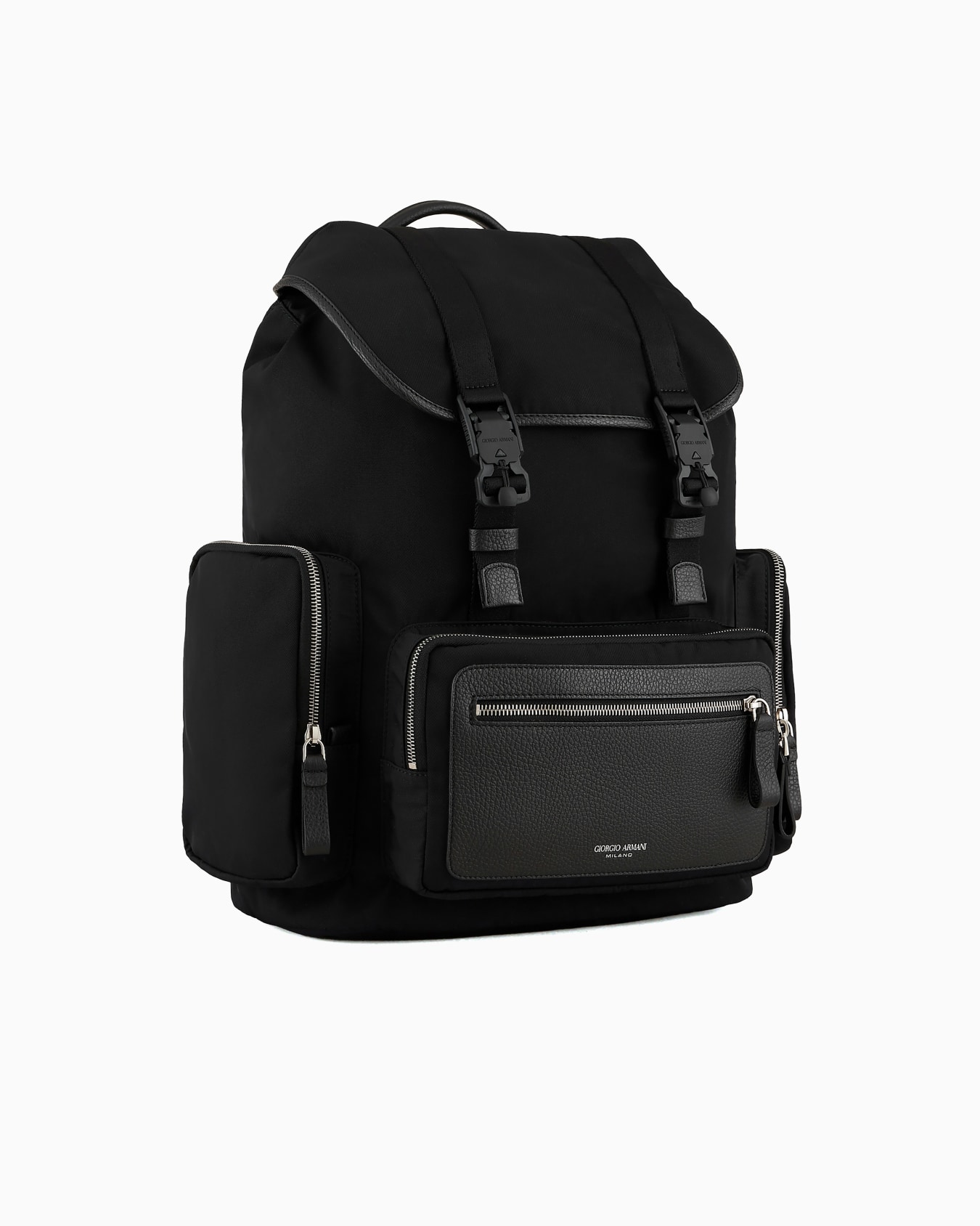 Rucksack aus recyceltem Nylon und genarbtem Leder Folie 1