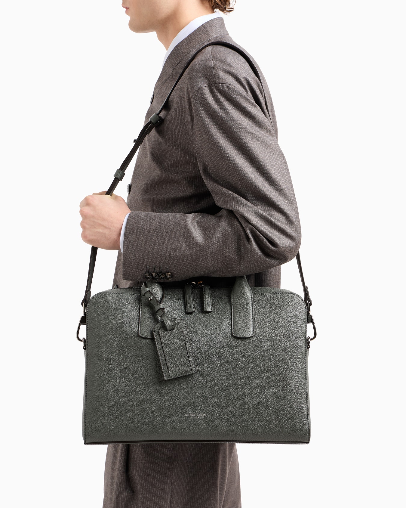 Pebbled leather briefcase Slide 6
