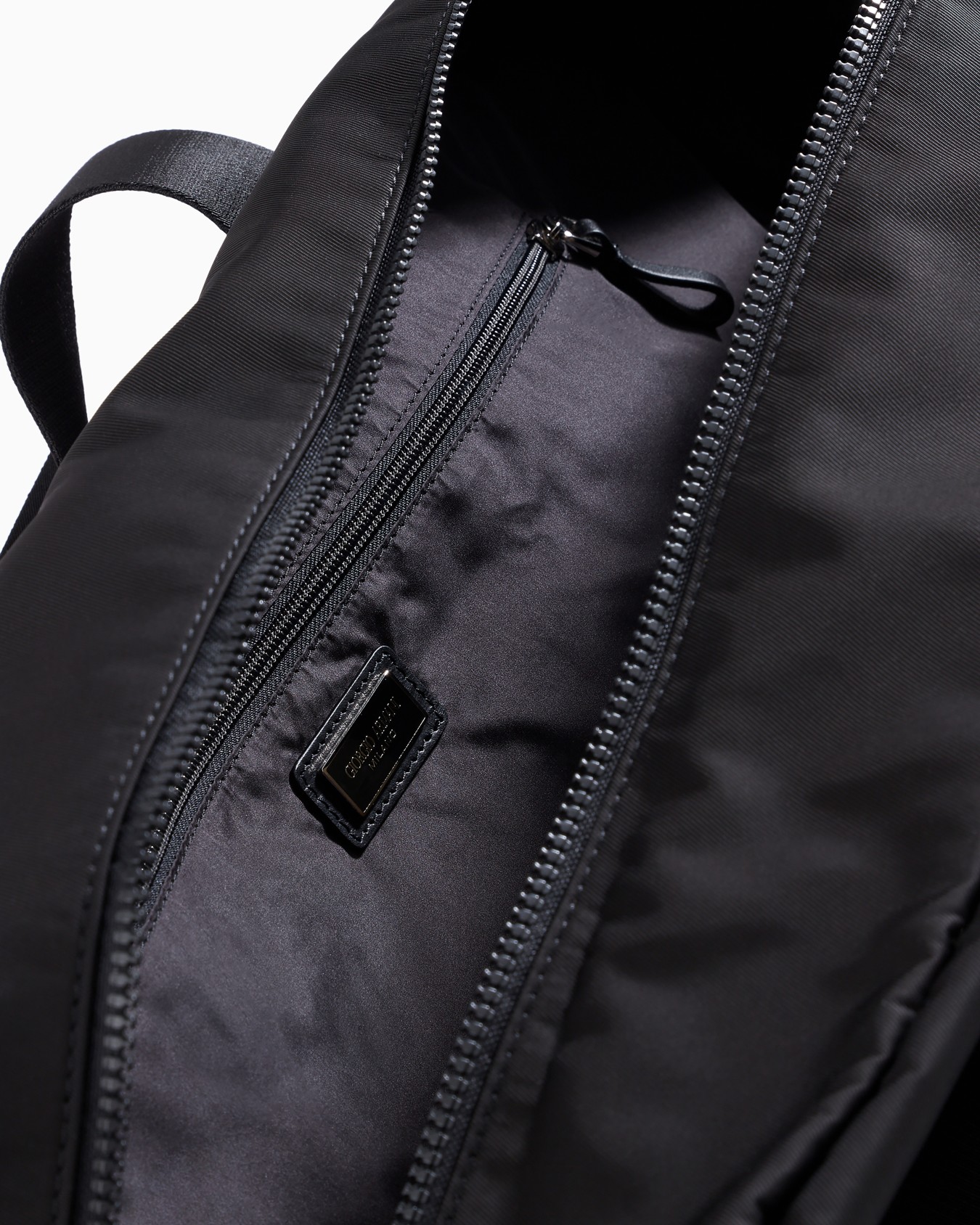 Medium duffel bag in nylon ASV Slide 3
