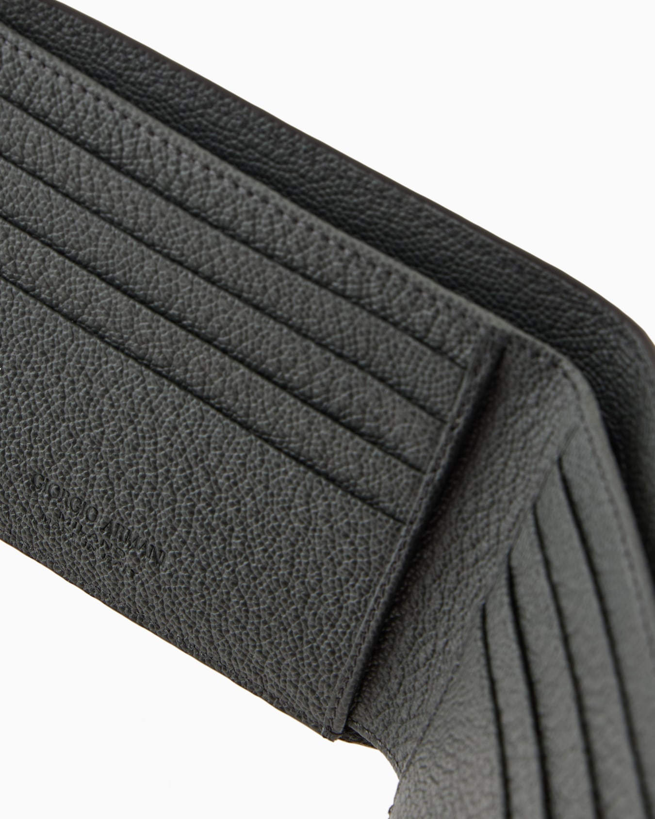 Bifold leather wallet Slide 3