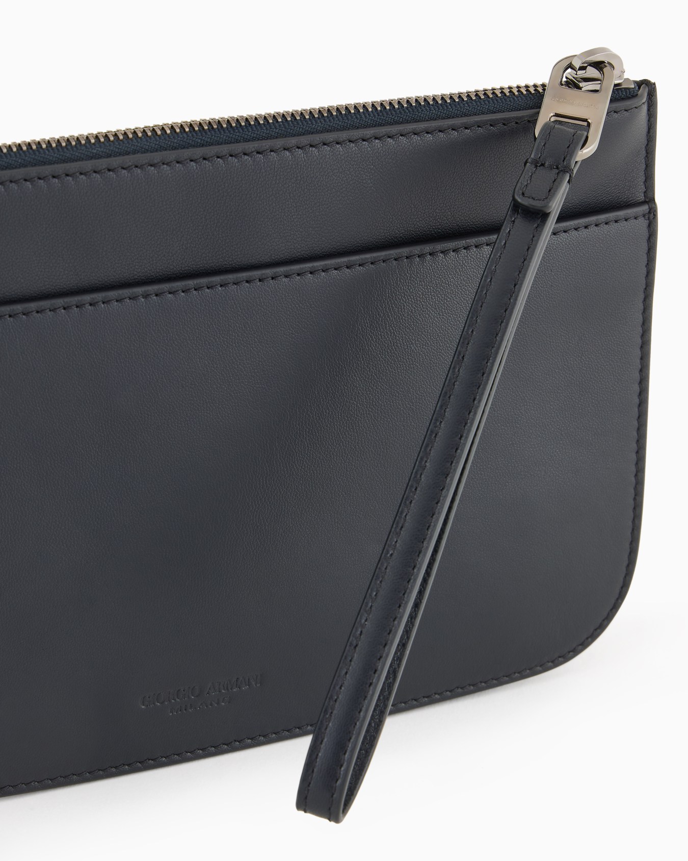 Nappa leather clutch bag Slide 4