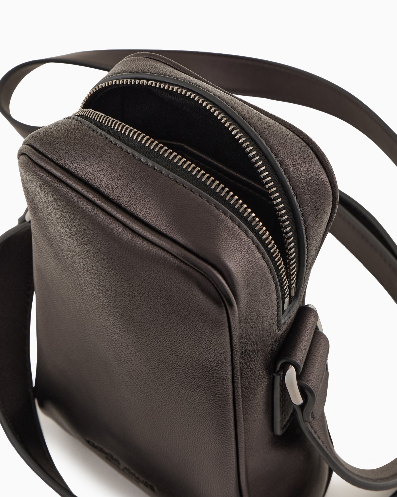 Nappa-leather smartphone case Slide 3