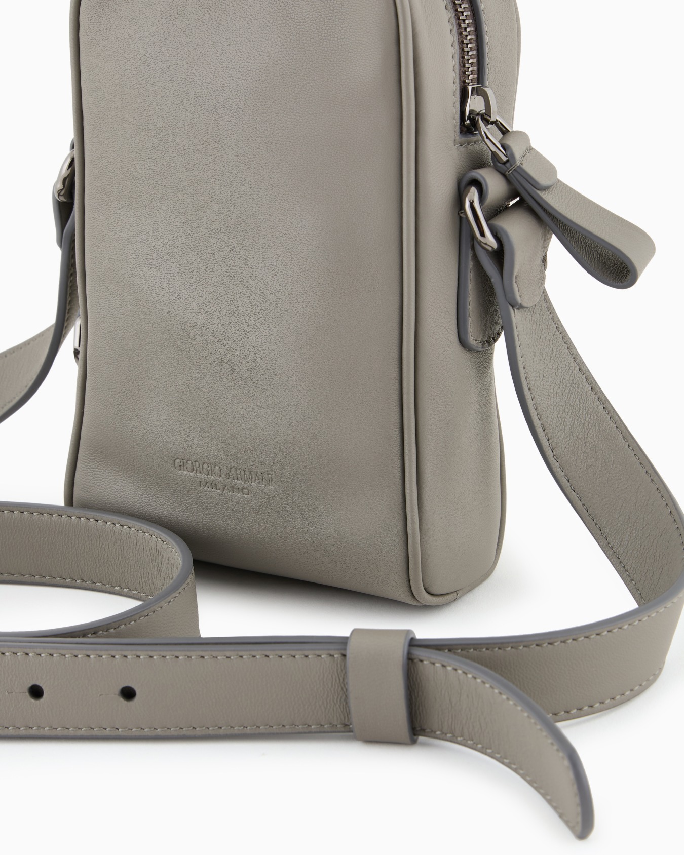 Nappa-leather smartphone case Slide 4