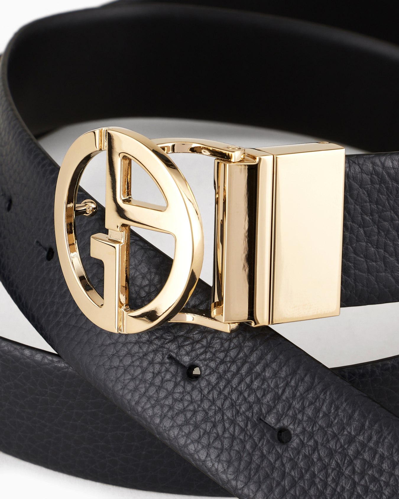Two-toned, reversible leather belt Slide 1