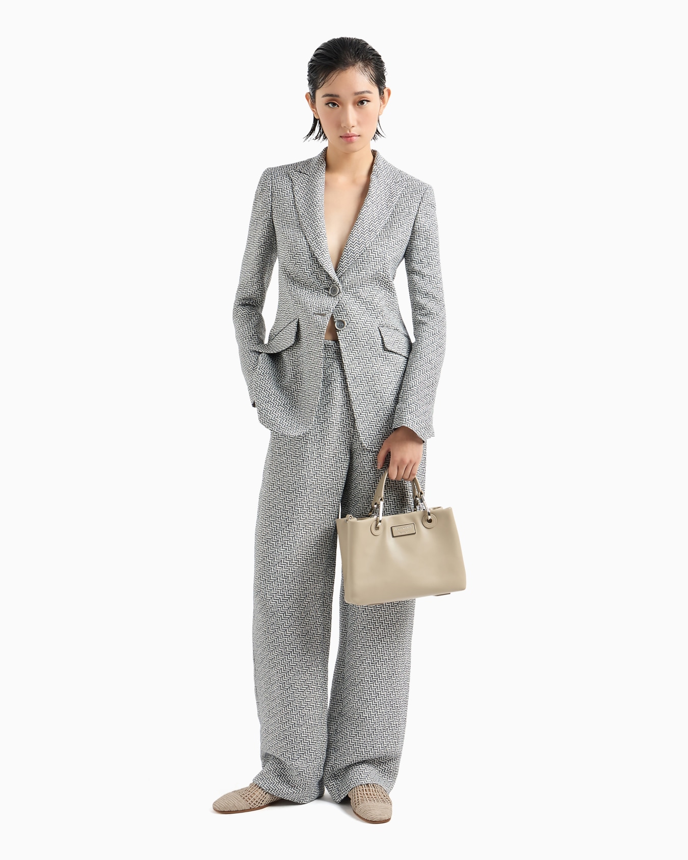 ASV small MyEA shopper bag in ecological leather Slide 7