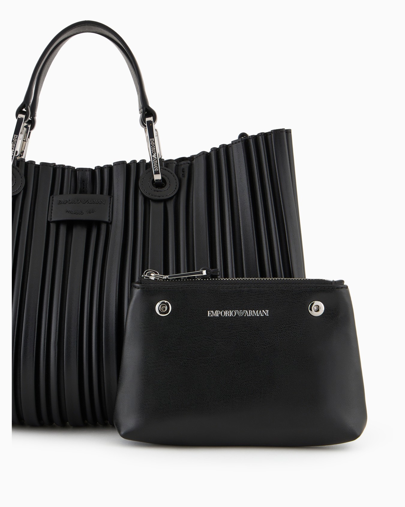 ASV MyEA small shopper bag in pleated, recycled faux nappa leather Slide 5