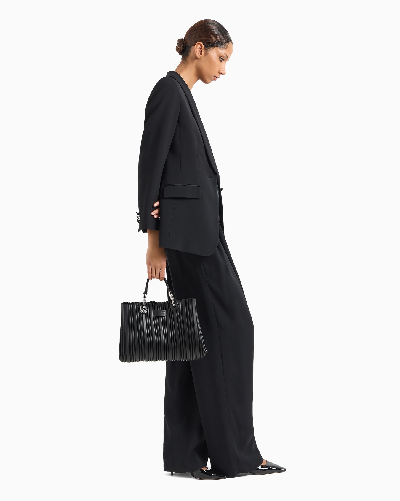 ASV MyEA small shopper bag in pleated, recycled faux nappa leather Slide 6
