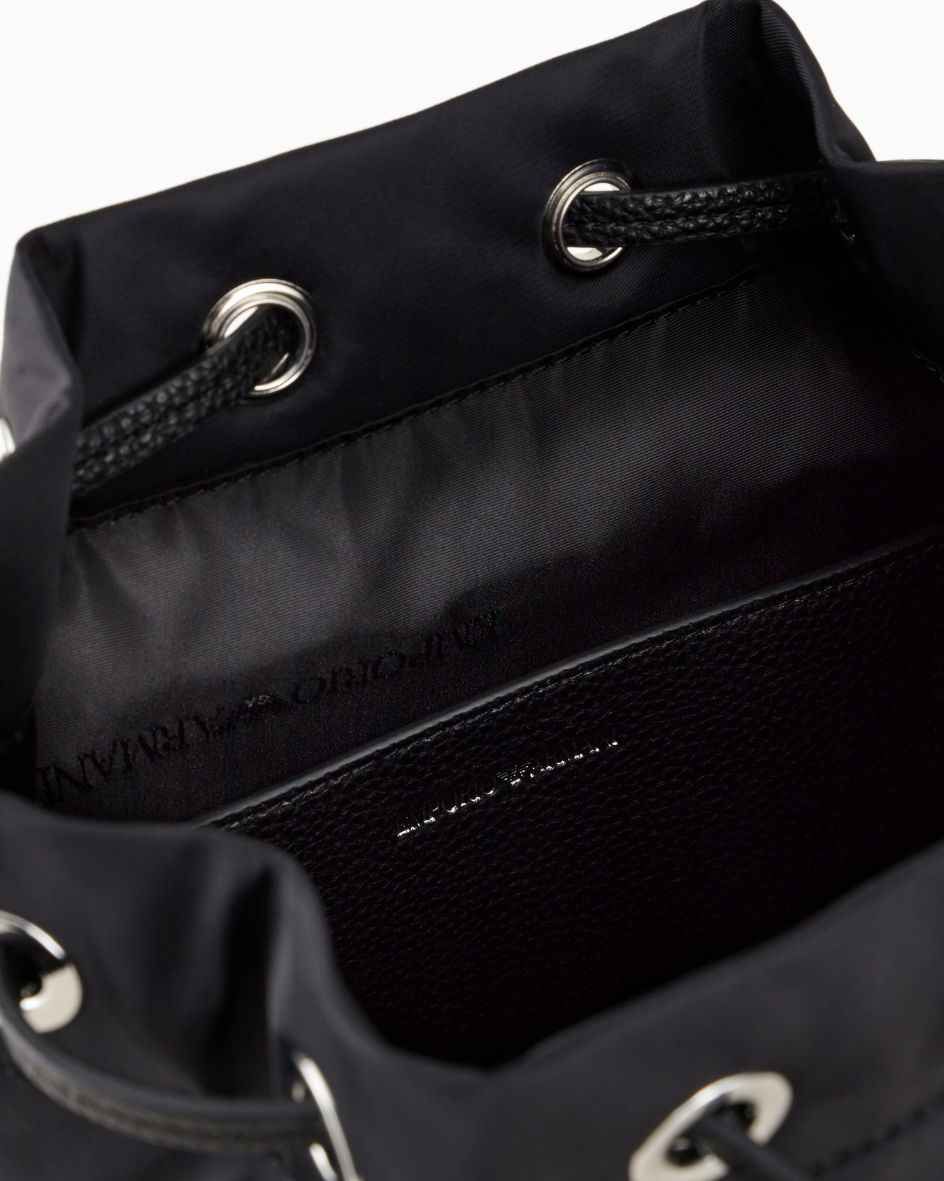 Travel Essential recycled-nylon bucket bag Slide 3