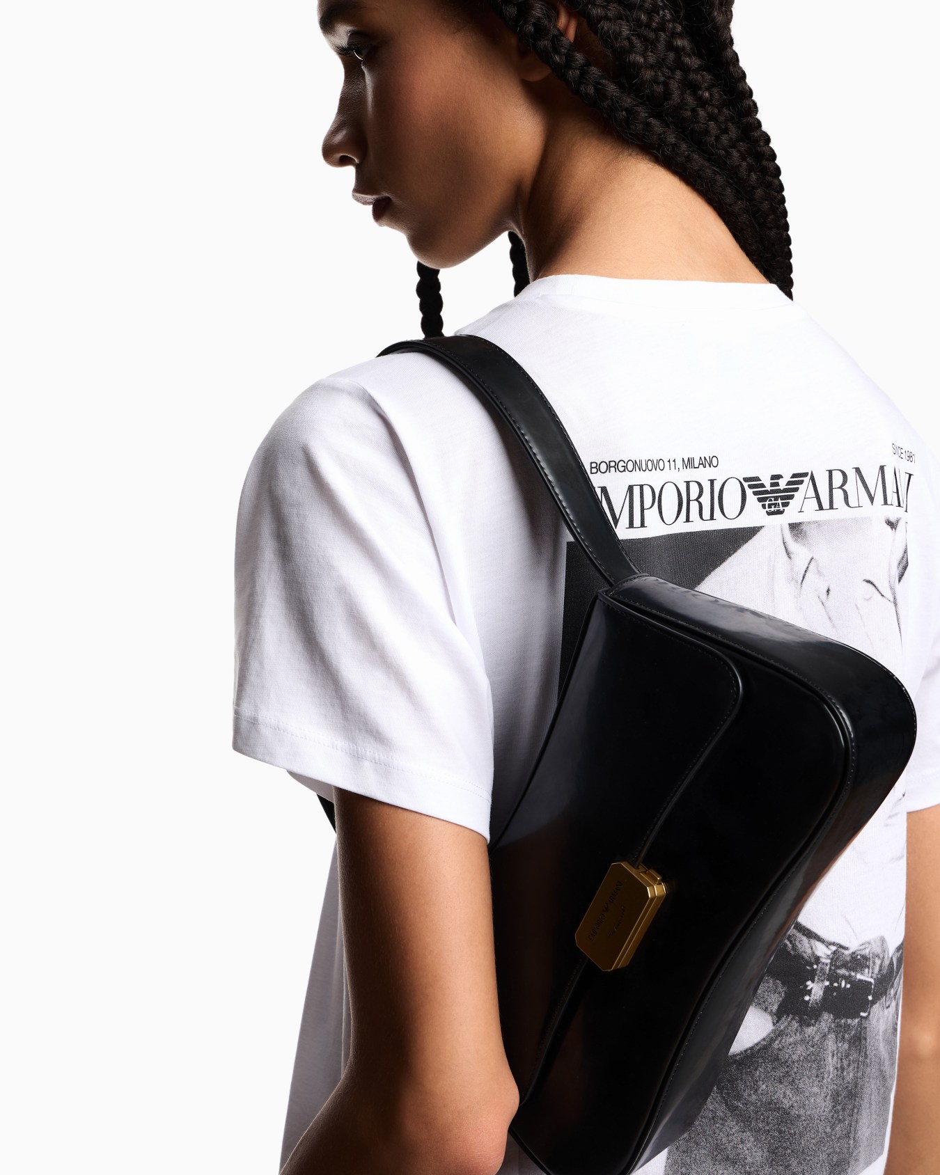 Brushed-finish shoulder bag Slide 5