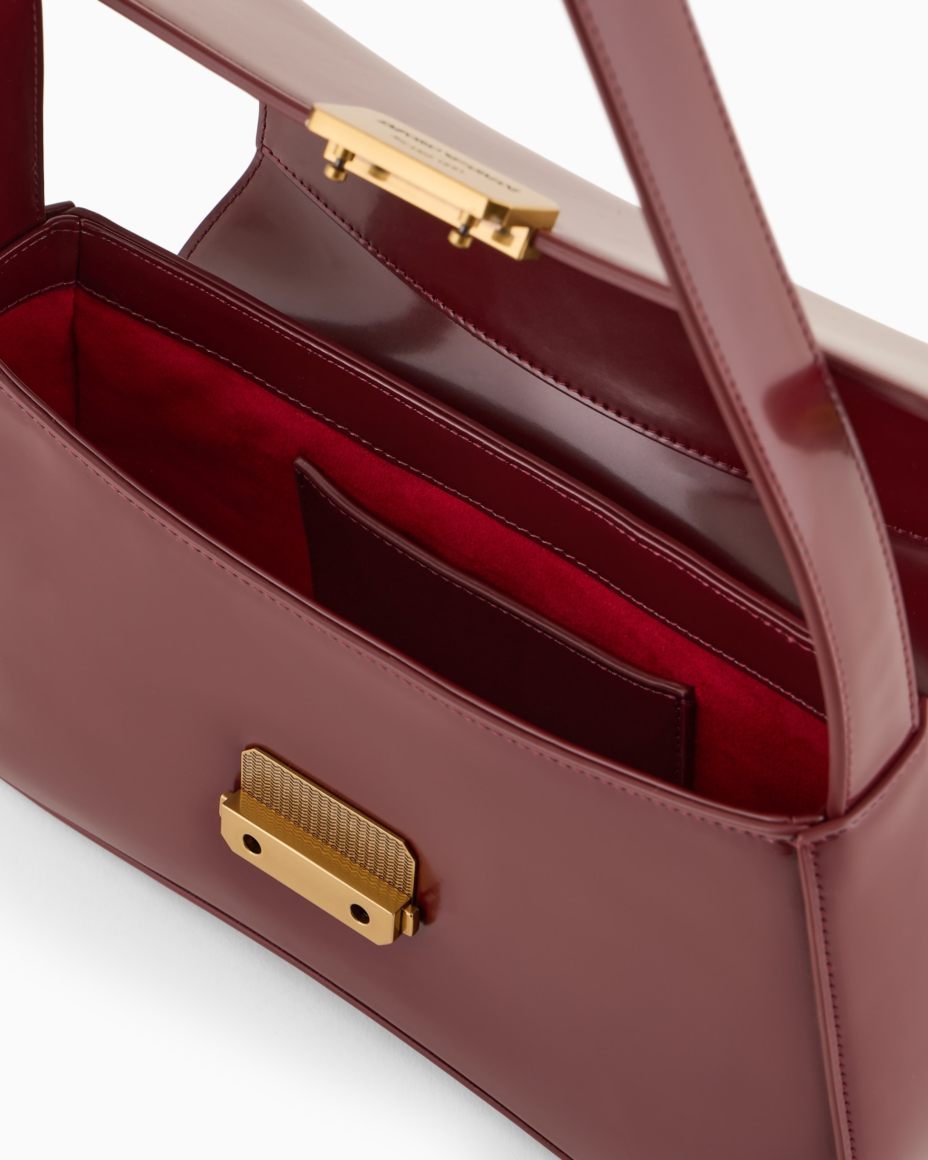 Brushed-finish baguette shoulder bag Slide 3