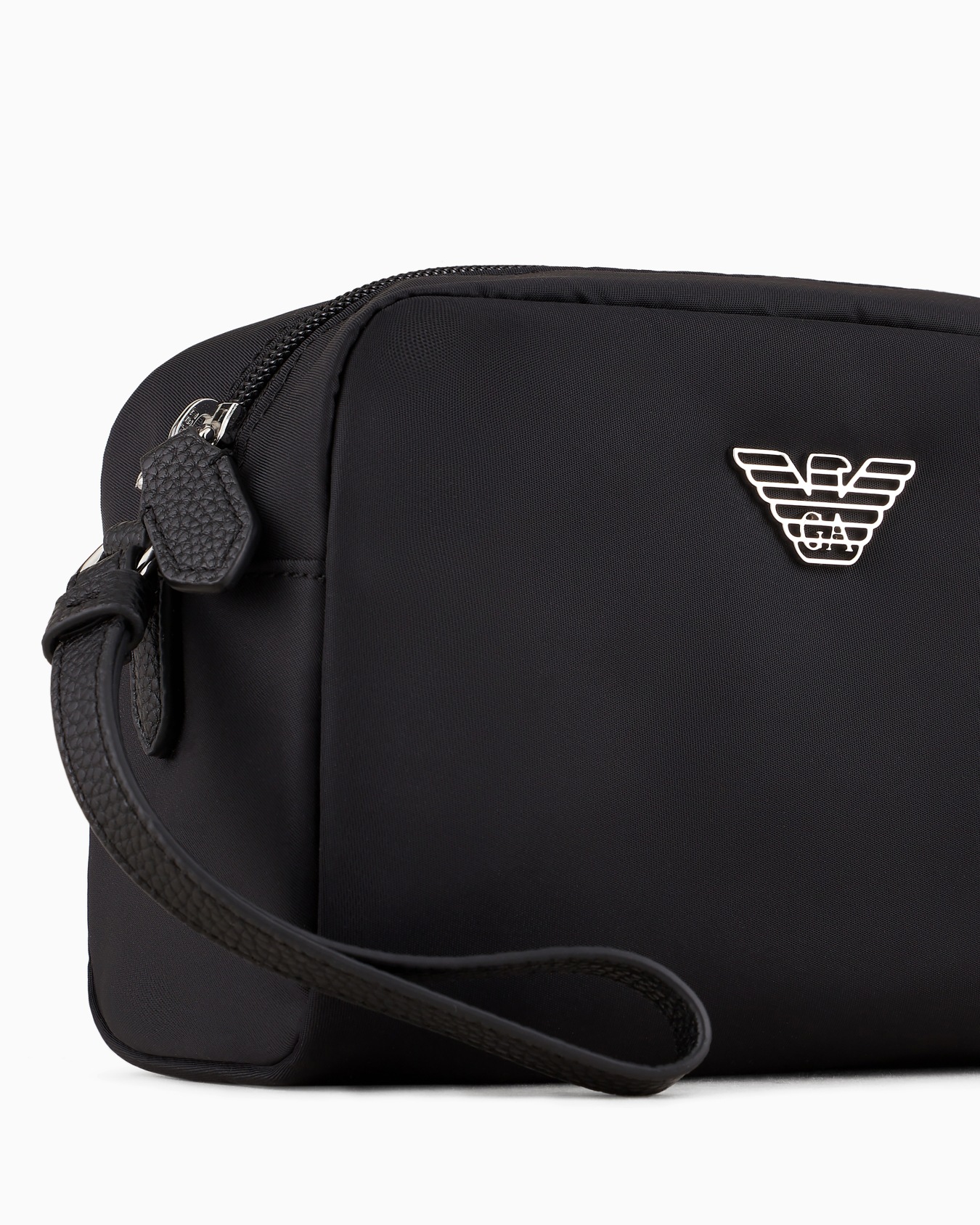 Neceser pequeño de nailon reciclado Travel Essential Diapositiva 3