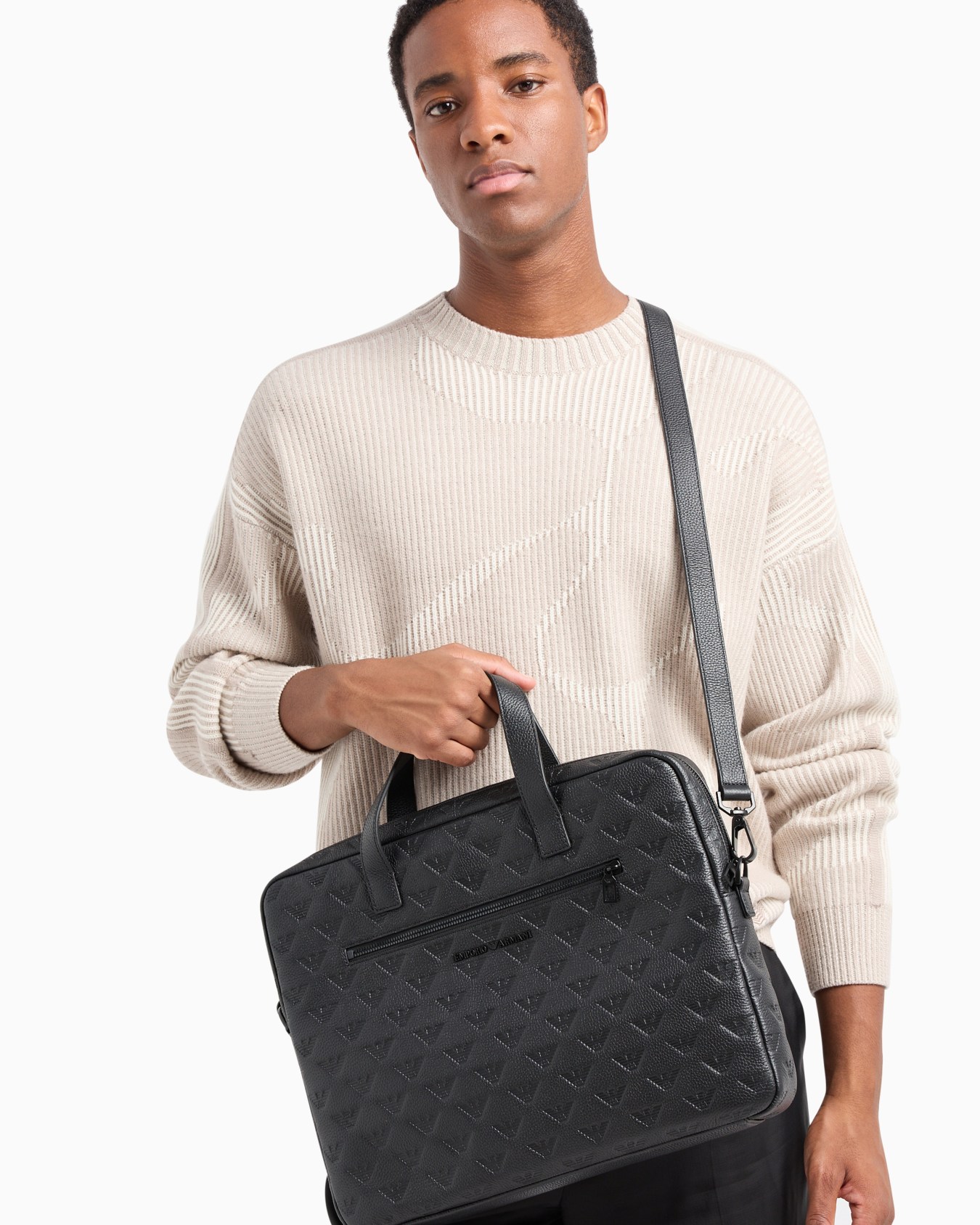 Business bag in leather with all-over embossed eagle Slide 6