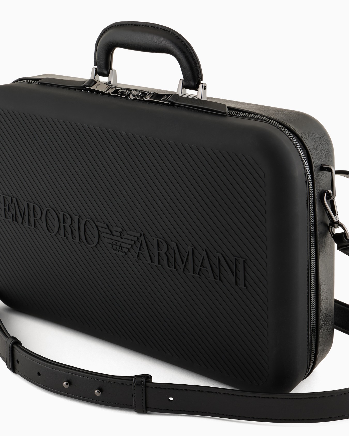 Bolso modelo business de goma reciclada con logotipo ASV Diapositiva 4