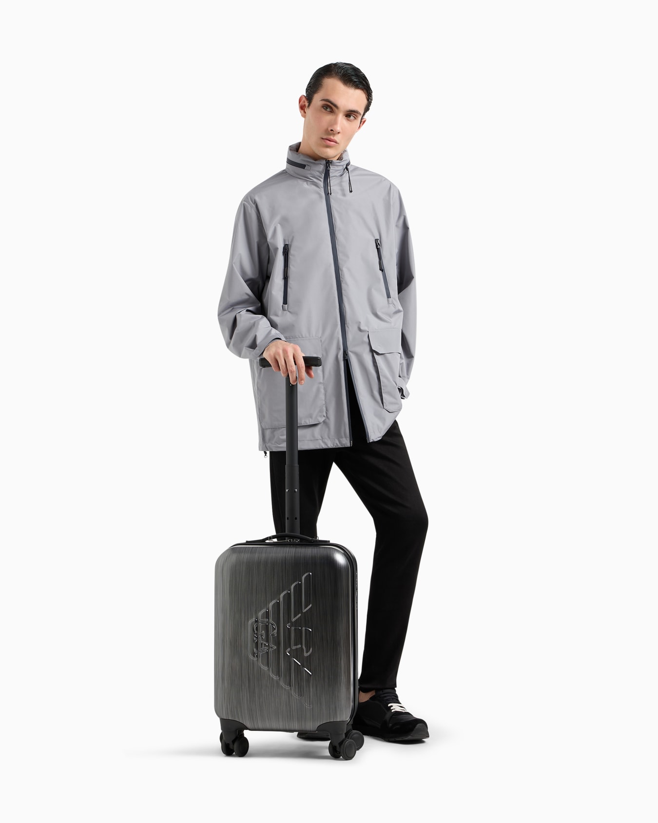 ABS carry-on bag with oversized, embossed eagle Slide 6