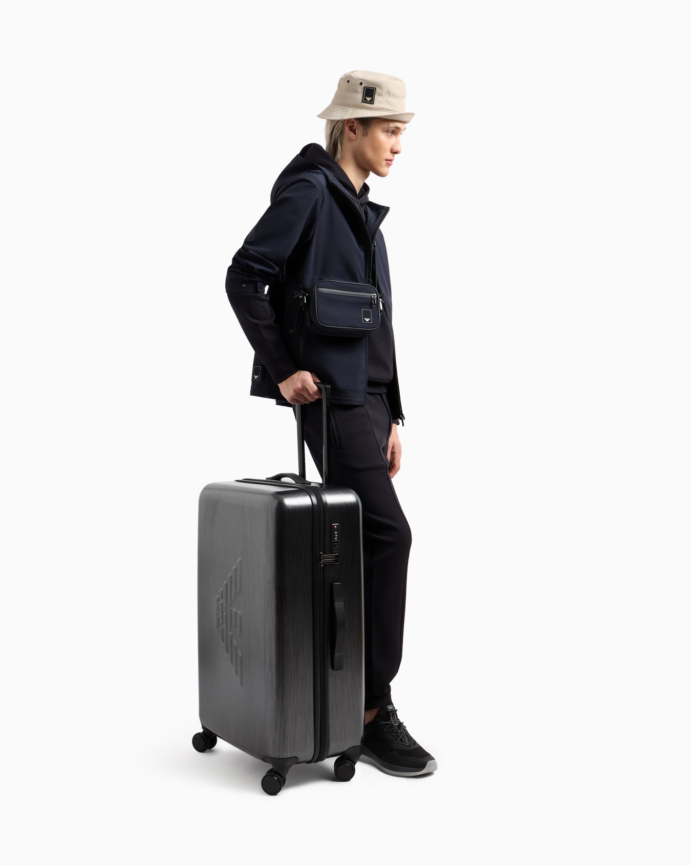 ABS large trolley suitcase with oversized, embossed eagle Slide 6