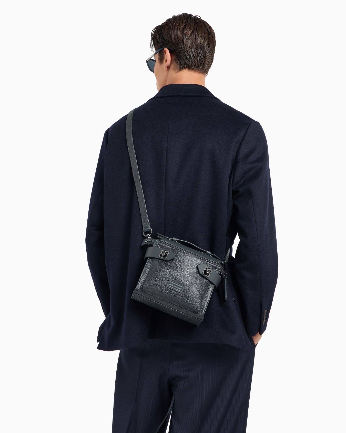 Pebbled-leather mini tote bag with smooth leather details Slide 7