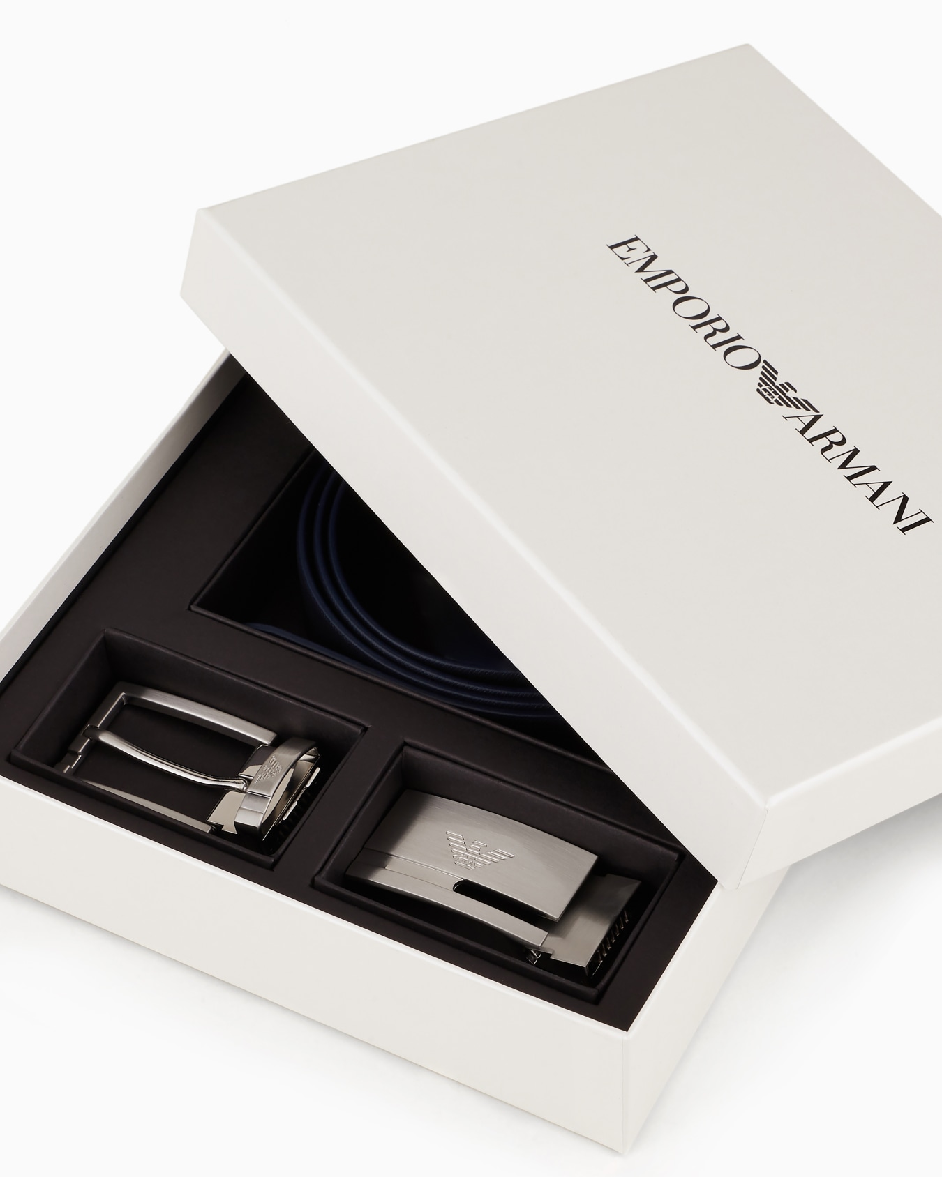 Reversible belt in two-tone leather with all-over embossed eagle Slide 3