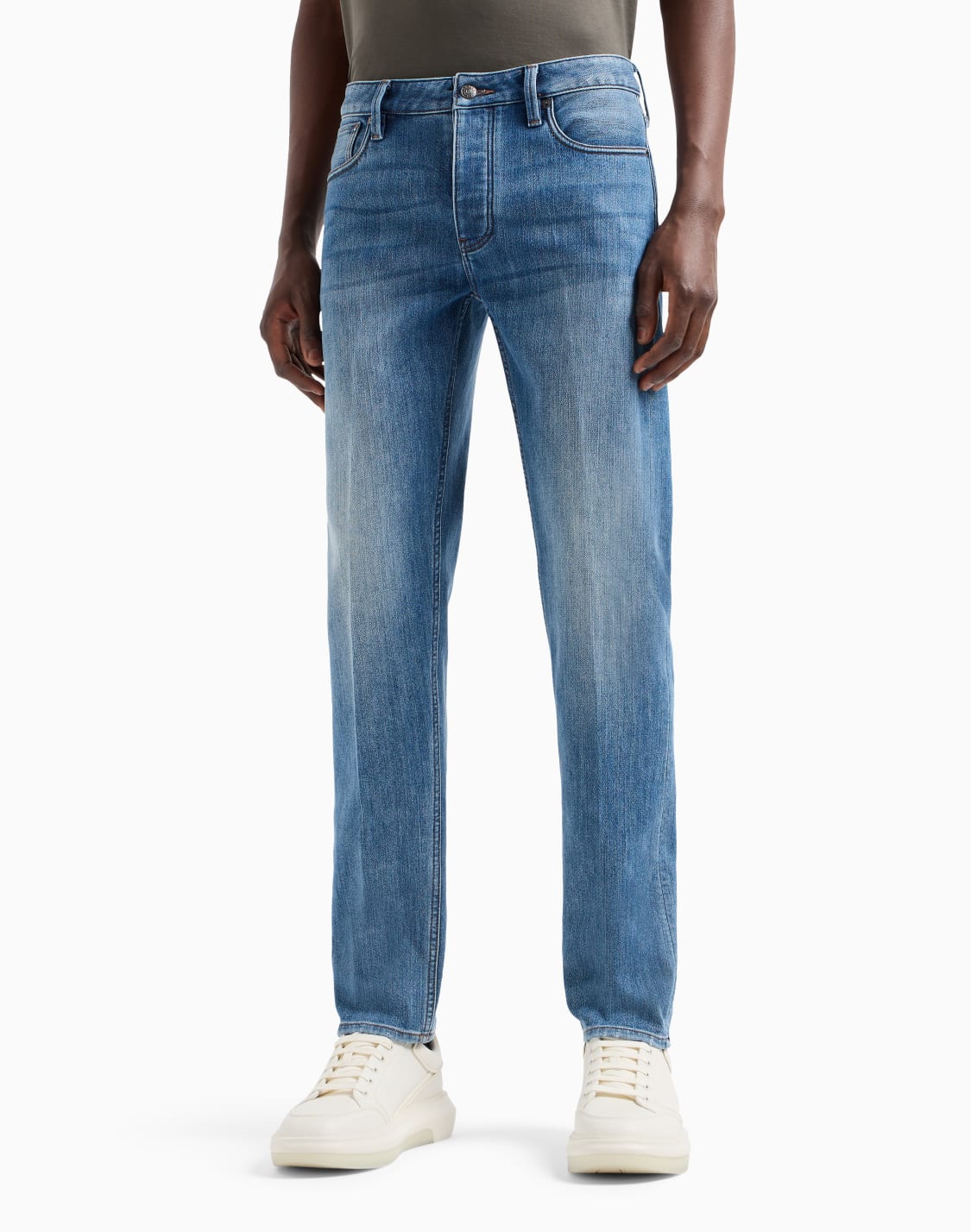 Casual and Elegant Jeans for Men | Emporio Armani