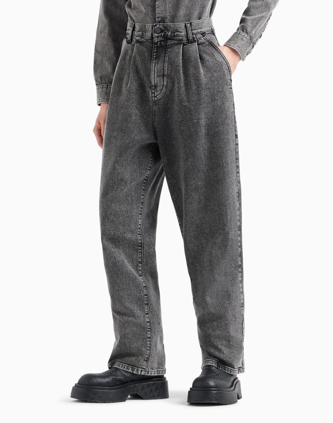 garment-treated-denim-jeans-with-darts-black--emporio-armani