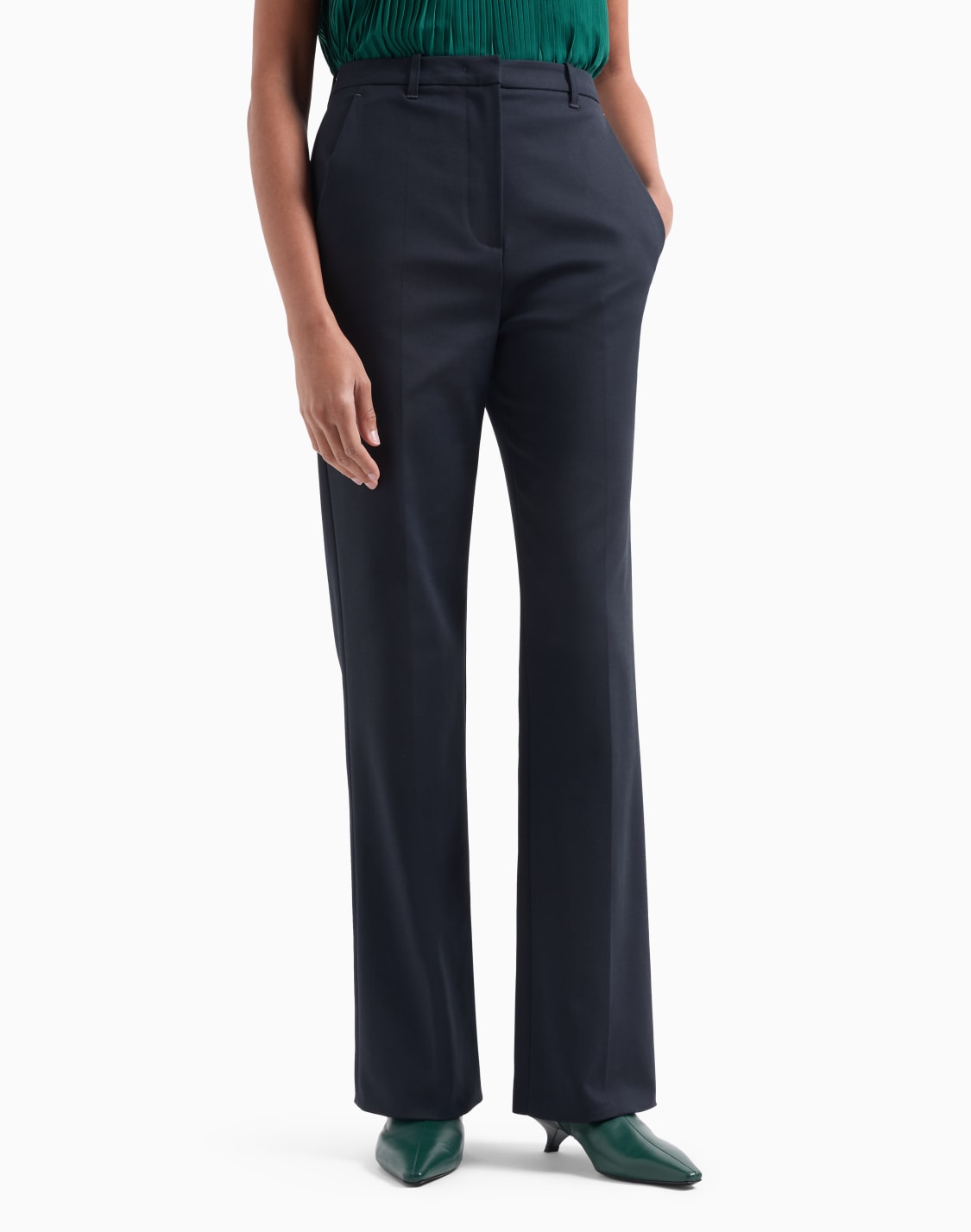 pantalones-de-tendencia-azul-marino--emporio-armani