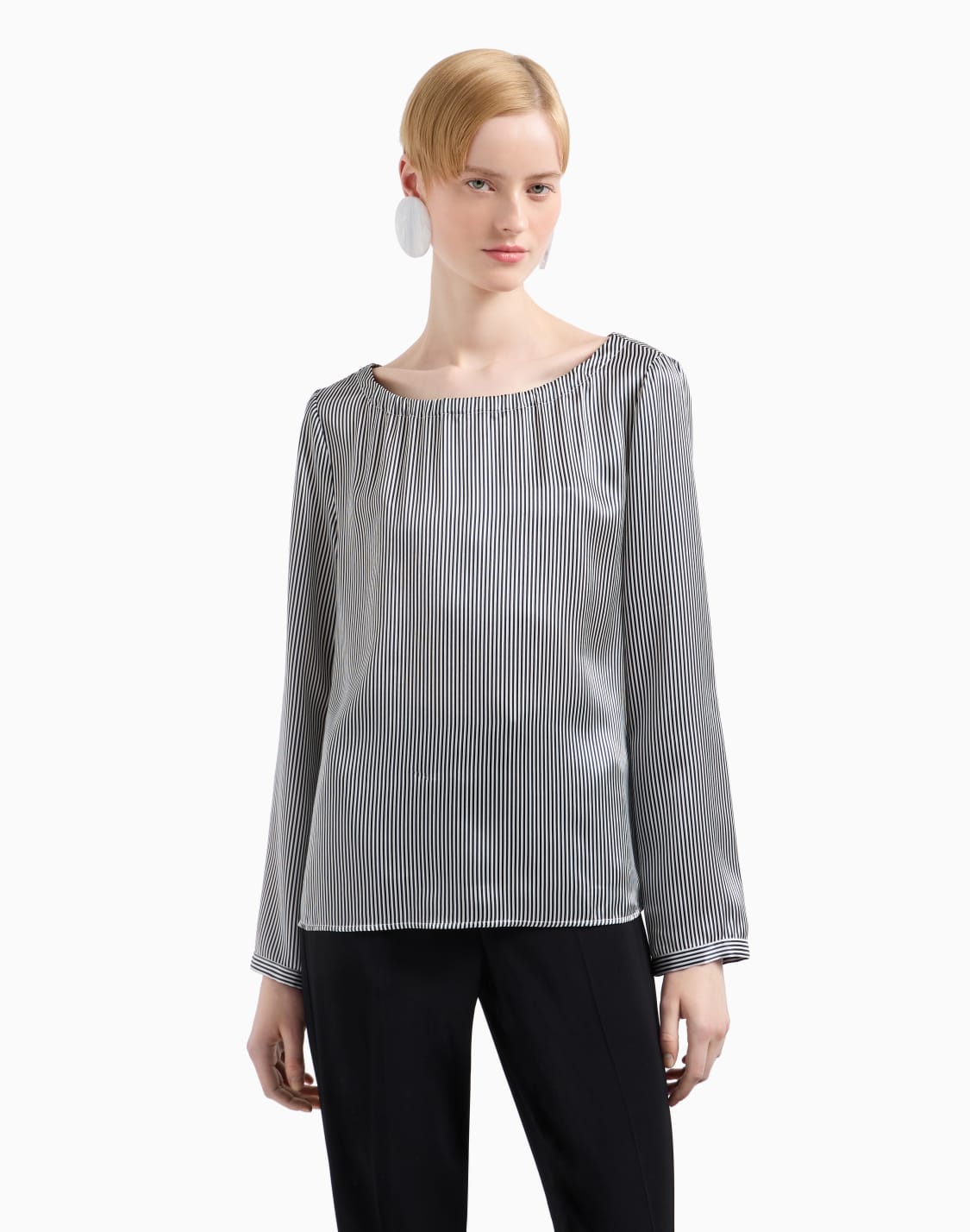blusa-en-raso-de-seda-con-estampado-integral-milrayas-estampado--emporio-armani